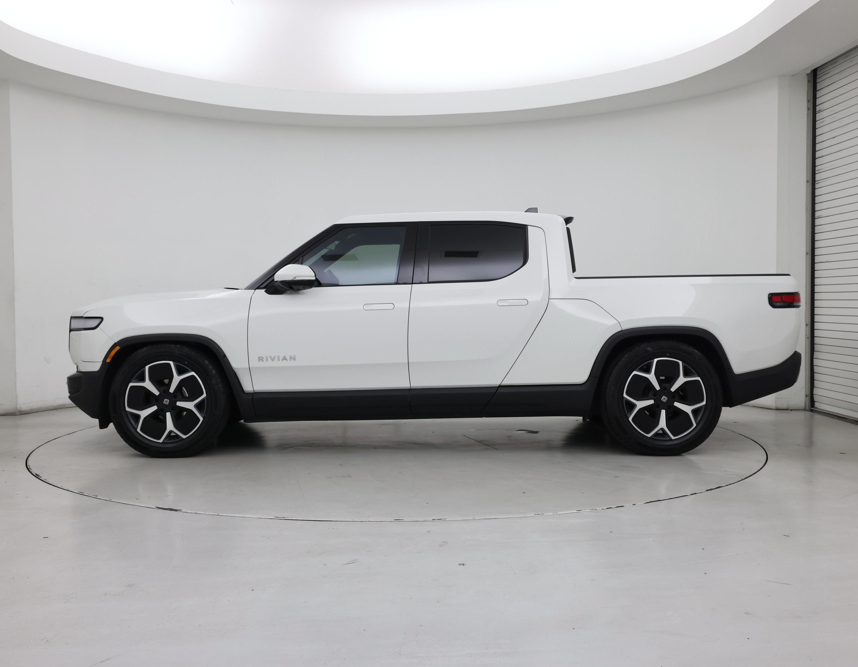 Thumbnail: 2023 Rivian R1T - 3