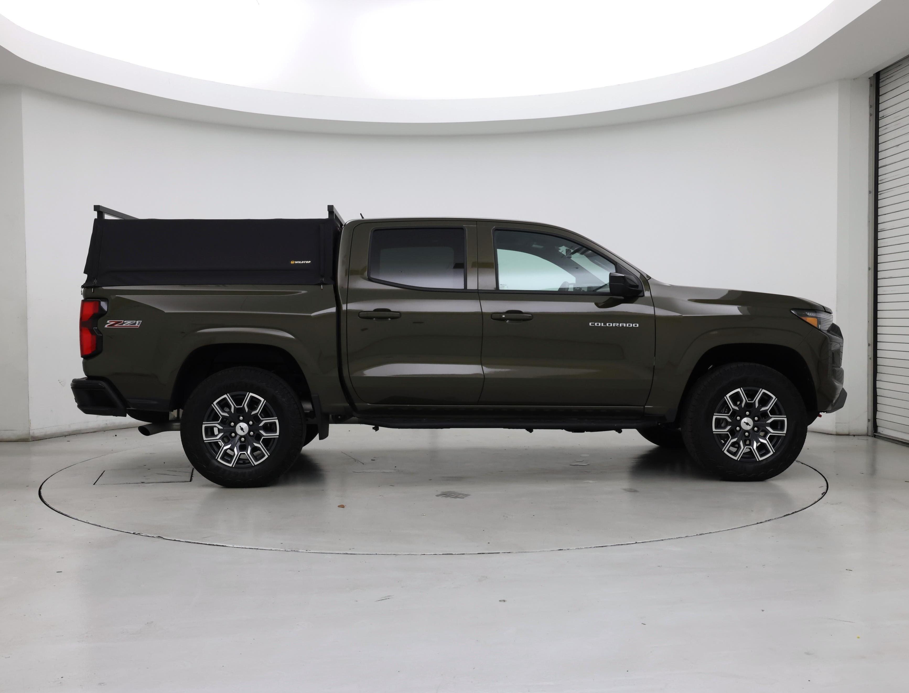 Thumbnail: 2024 Chevrolet Colorado - 7
