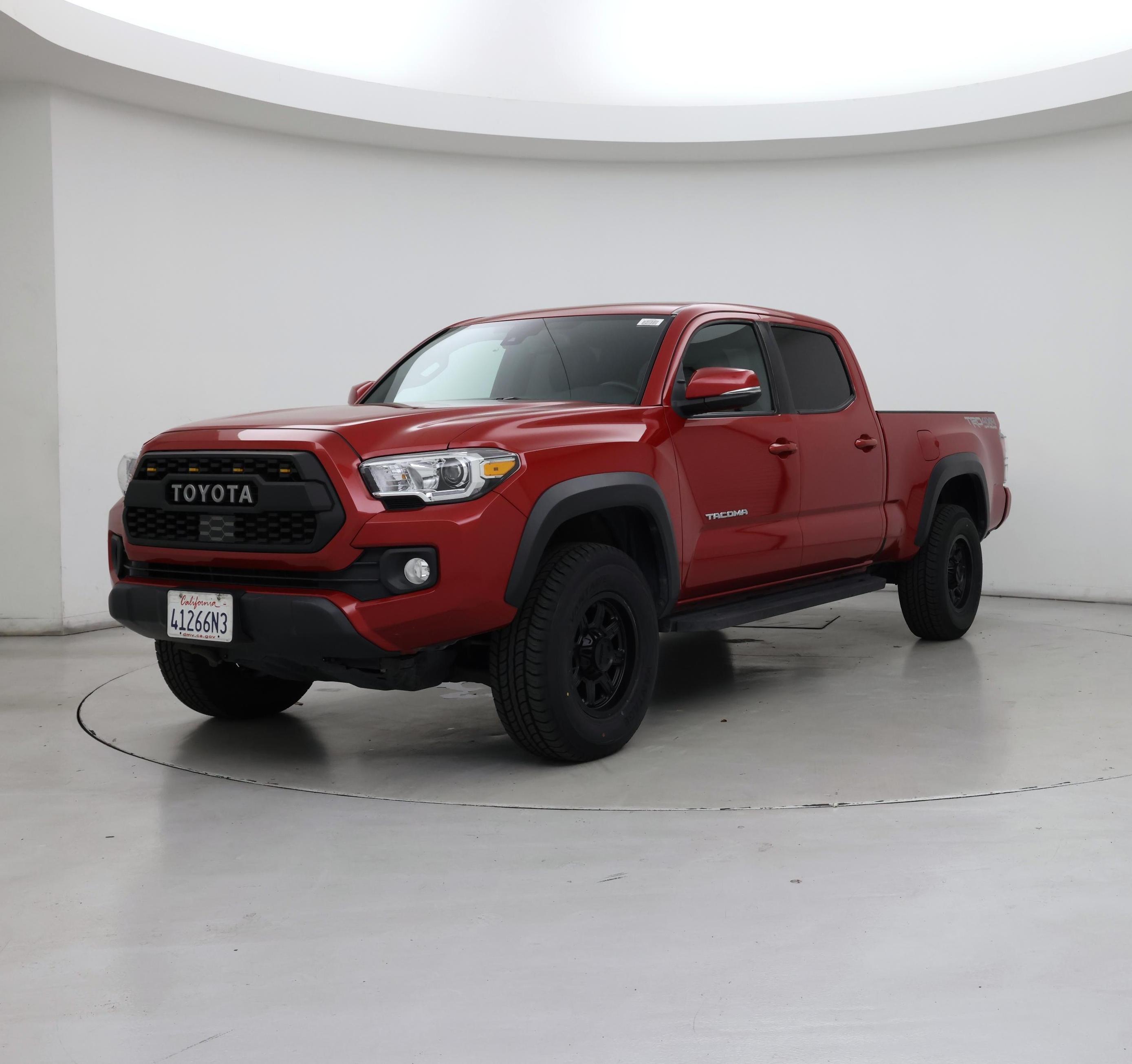 Thumbnail: 2022 Toyota Tacoma - 4