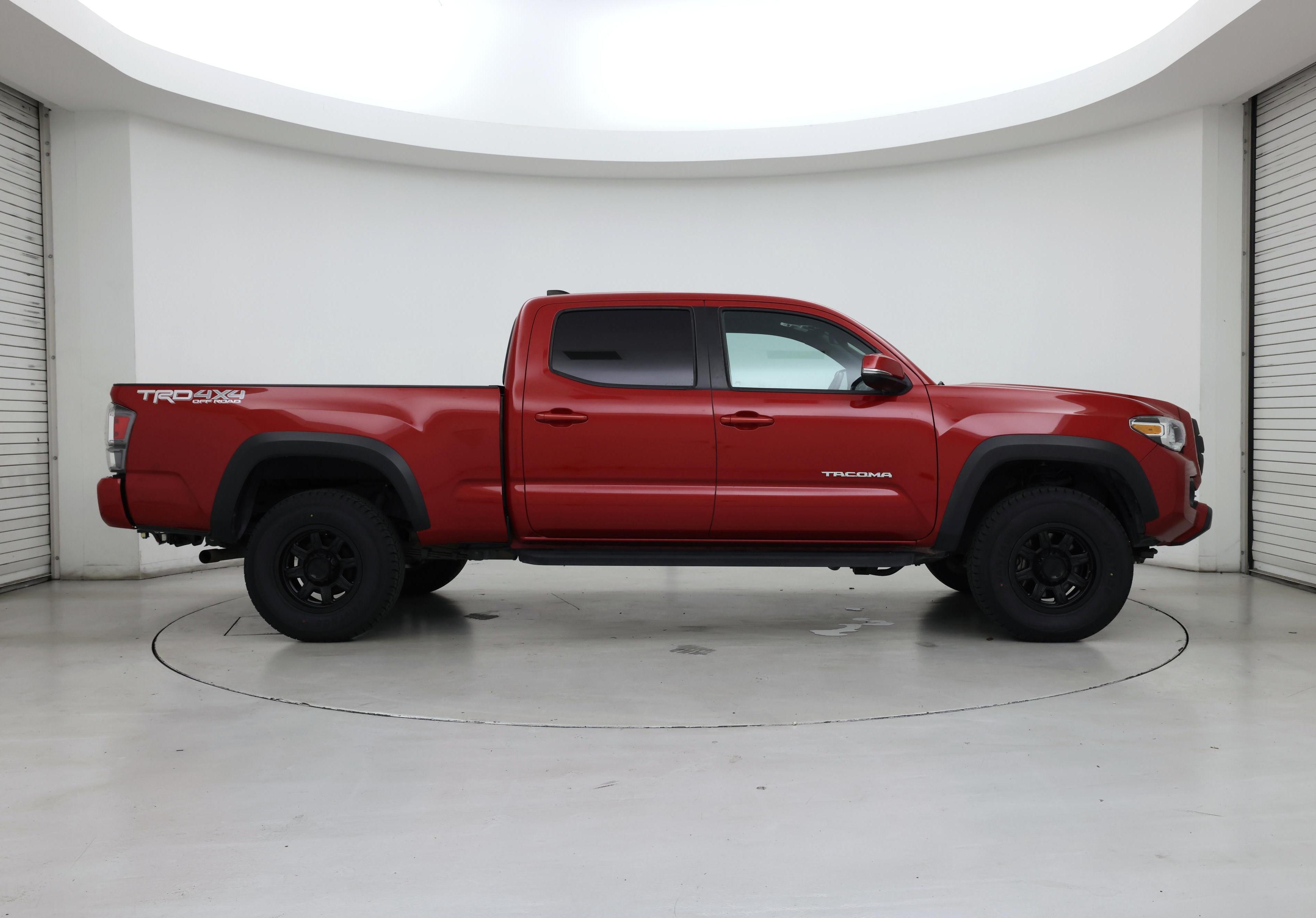 Thumbnail: 2022 Toyota Tacoma - 7