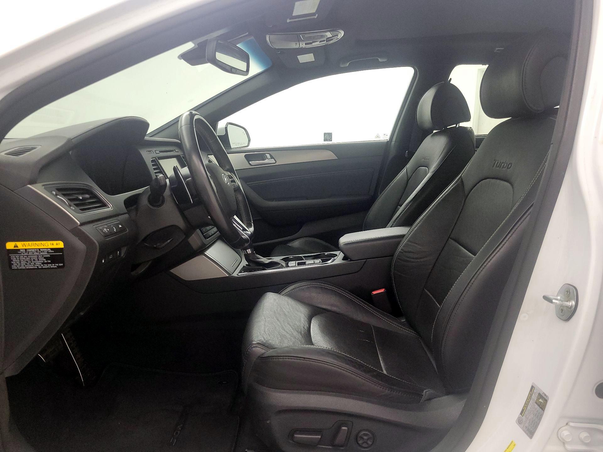 Thumbnail: 2015 Hyundai Sonata - 11