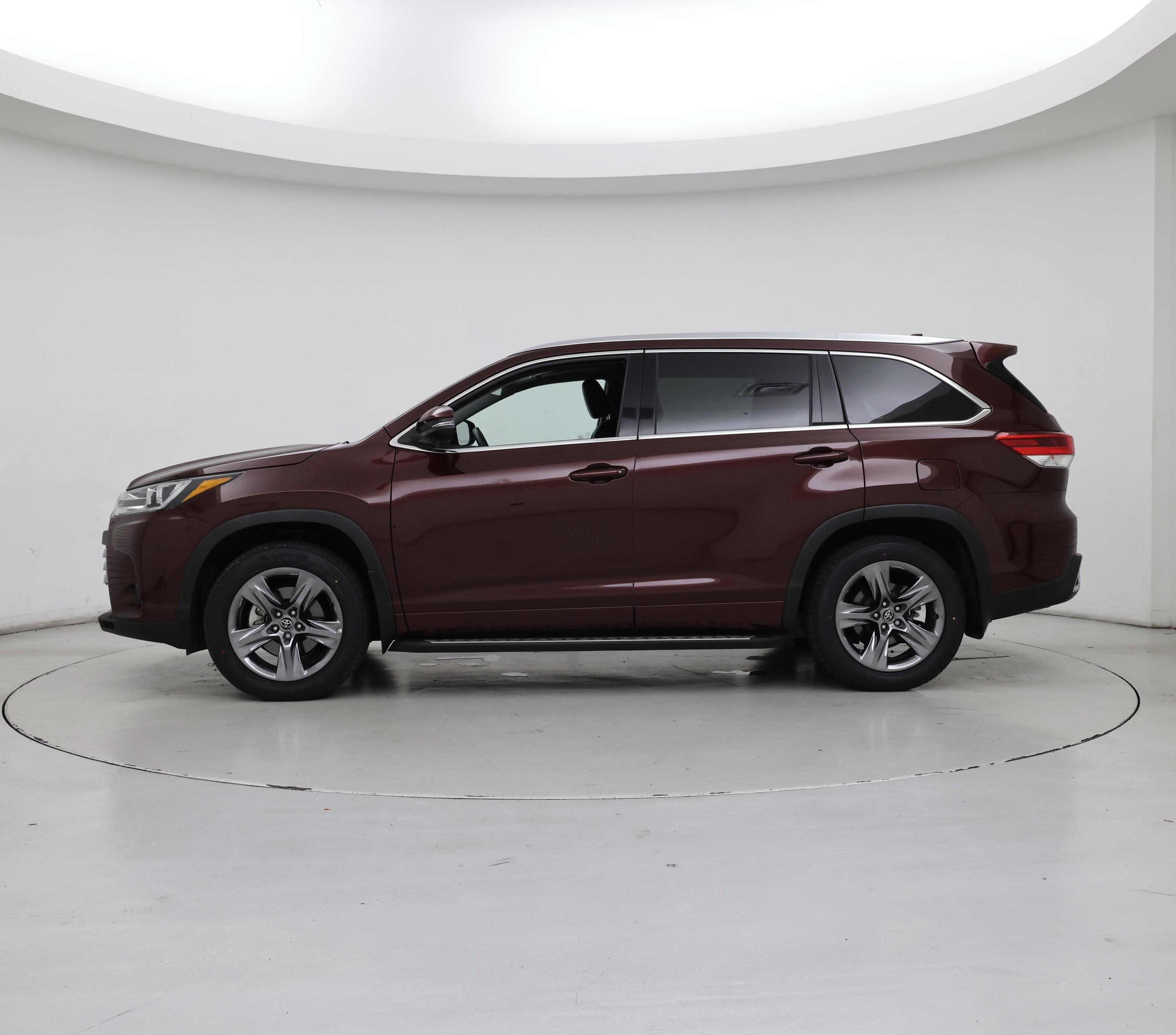 Thumbnail: 2019 Toyota Highlander - 3