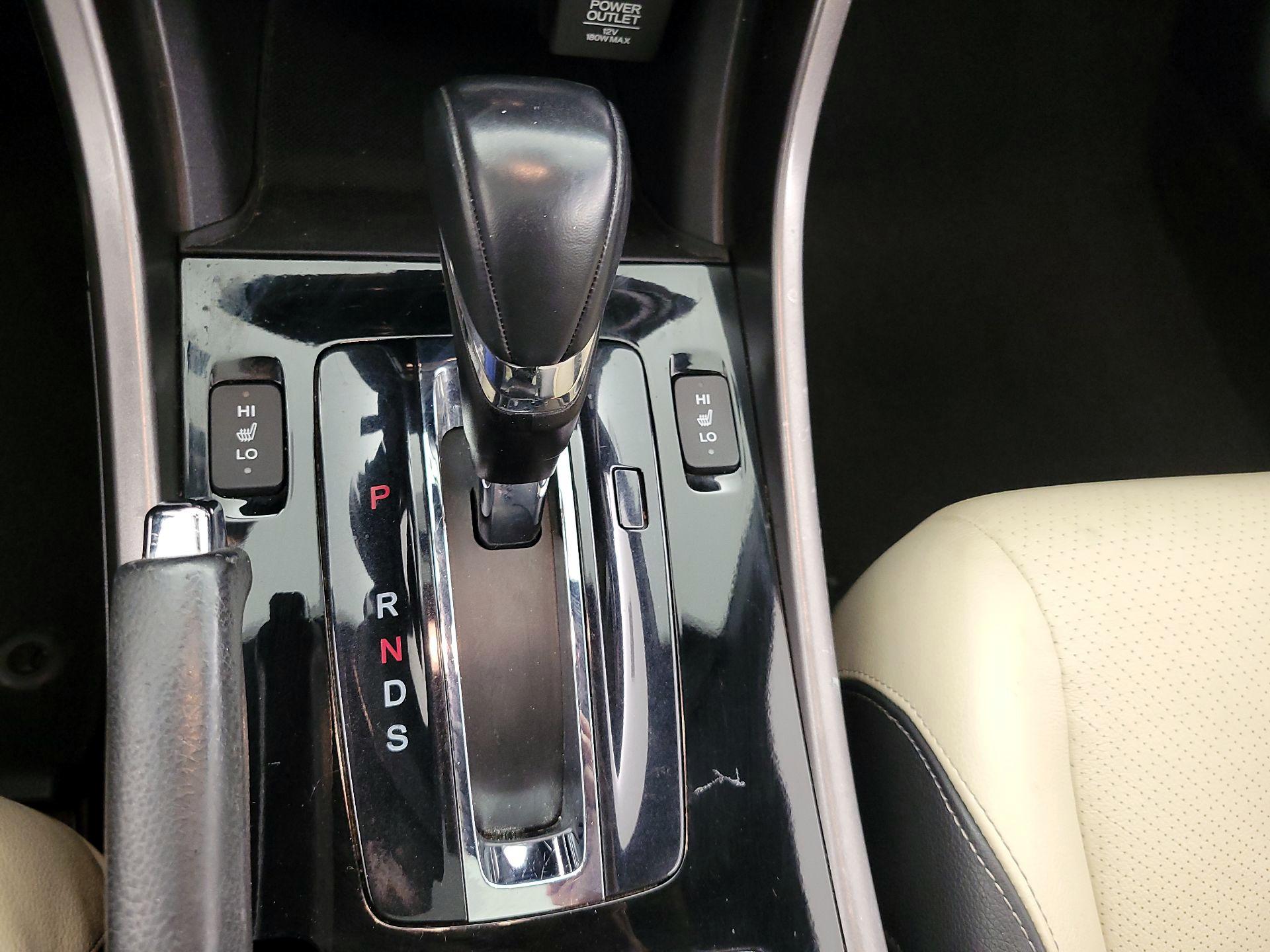 Thumbnail: 2016 Honda Accord - 18