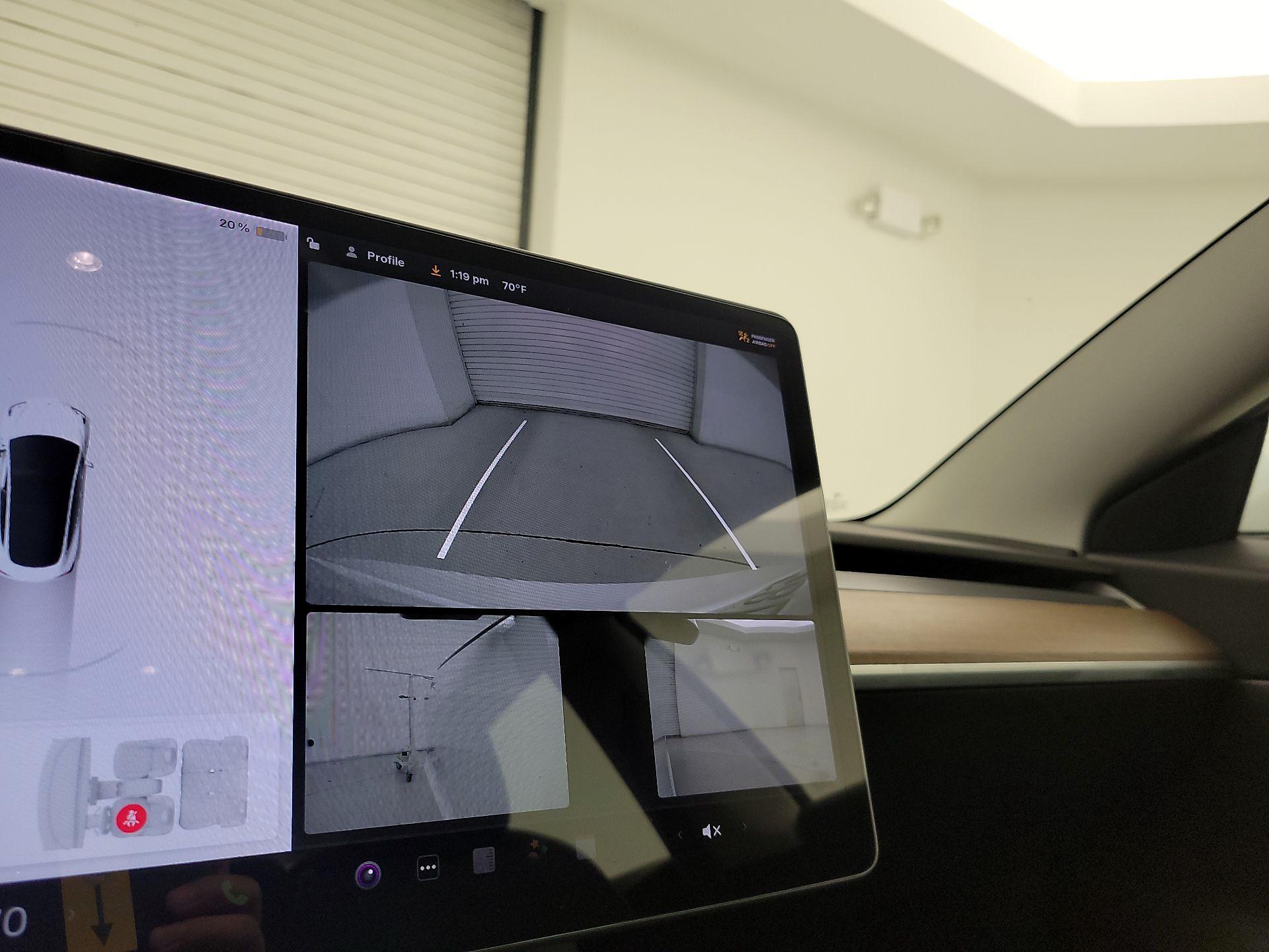 Thumbnail: 2021 Tesla Model 3 - 14