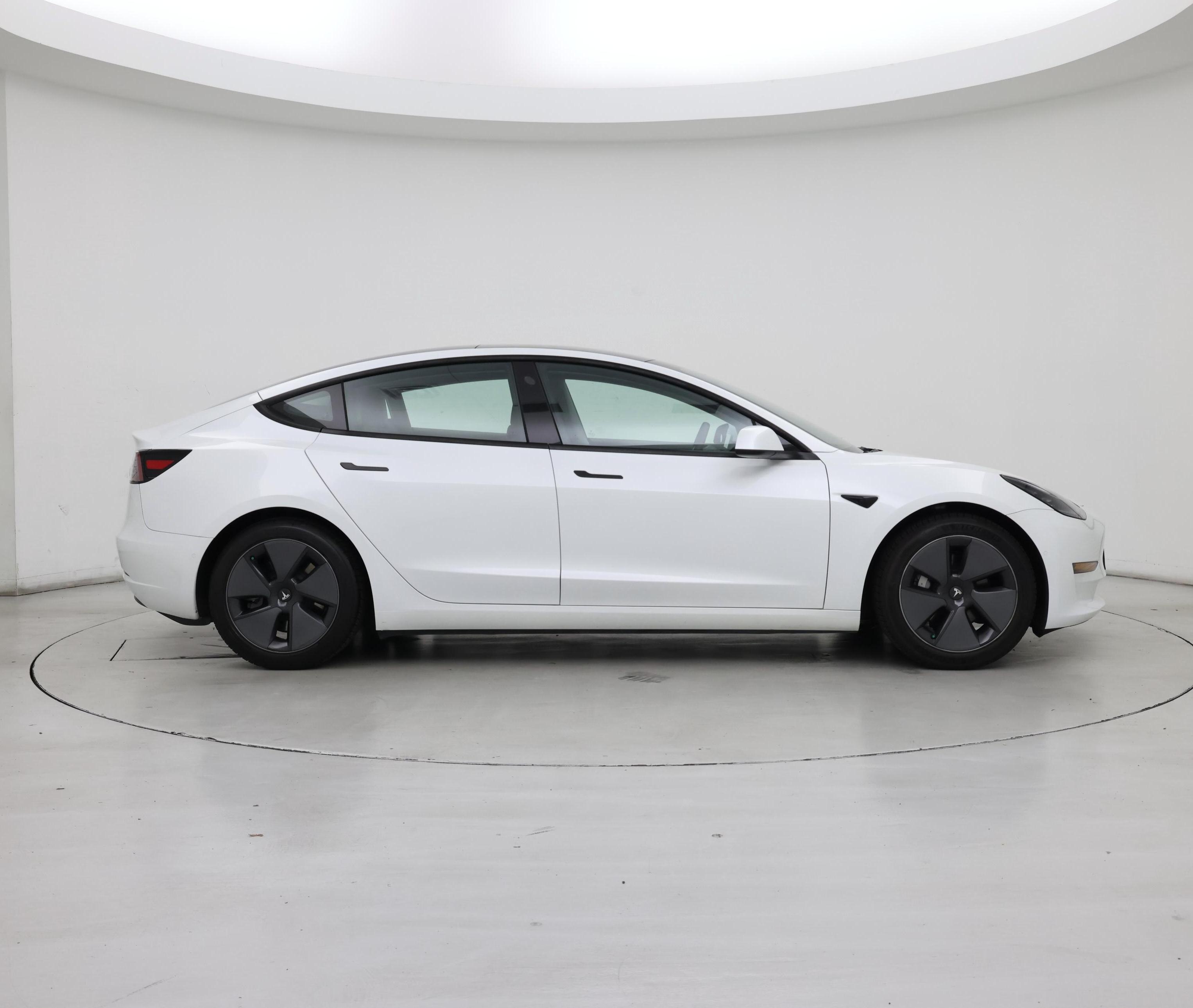 Thumbnail: 2021 Tesla Model 3 - 7