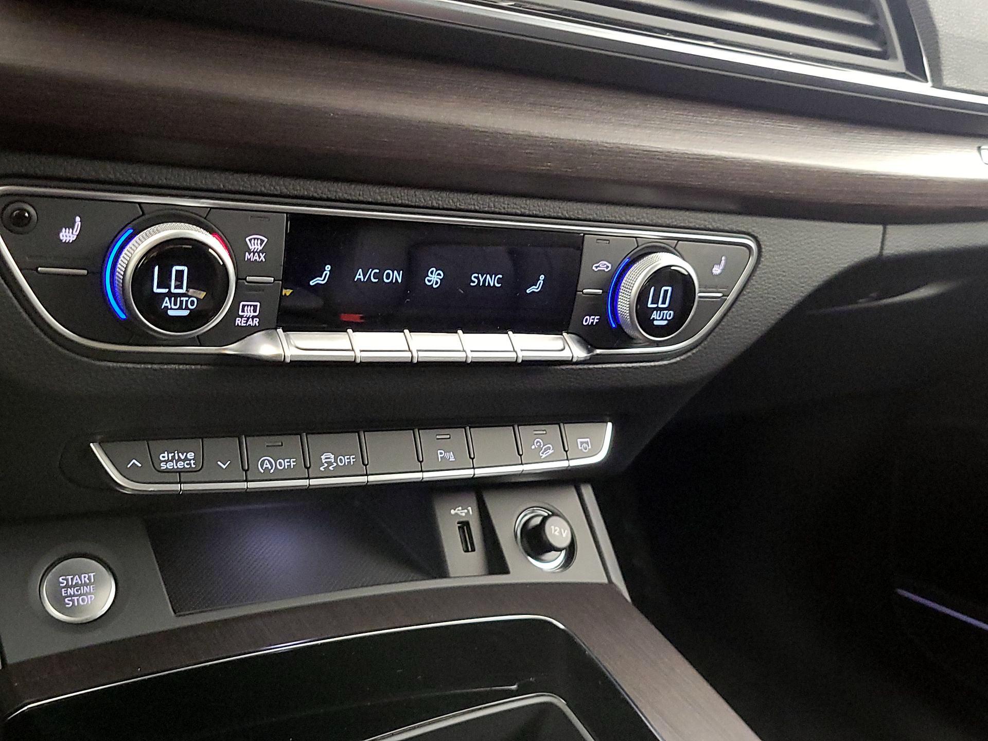 Thumbnail: 2023 Audi Q5 - 17