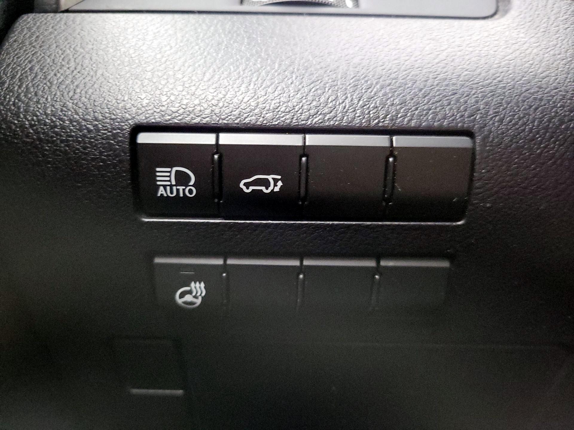 Thumbnail: 2017 Lexus RX - 13