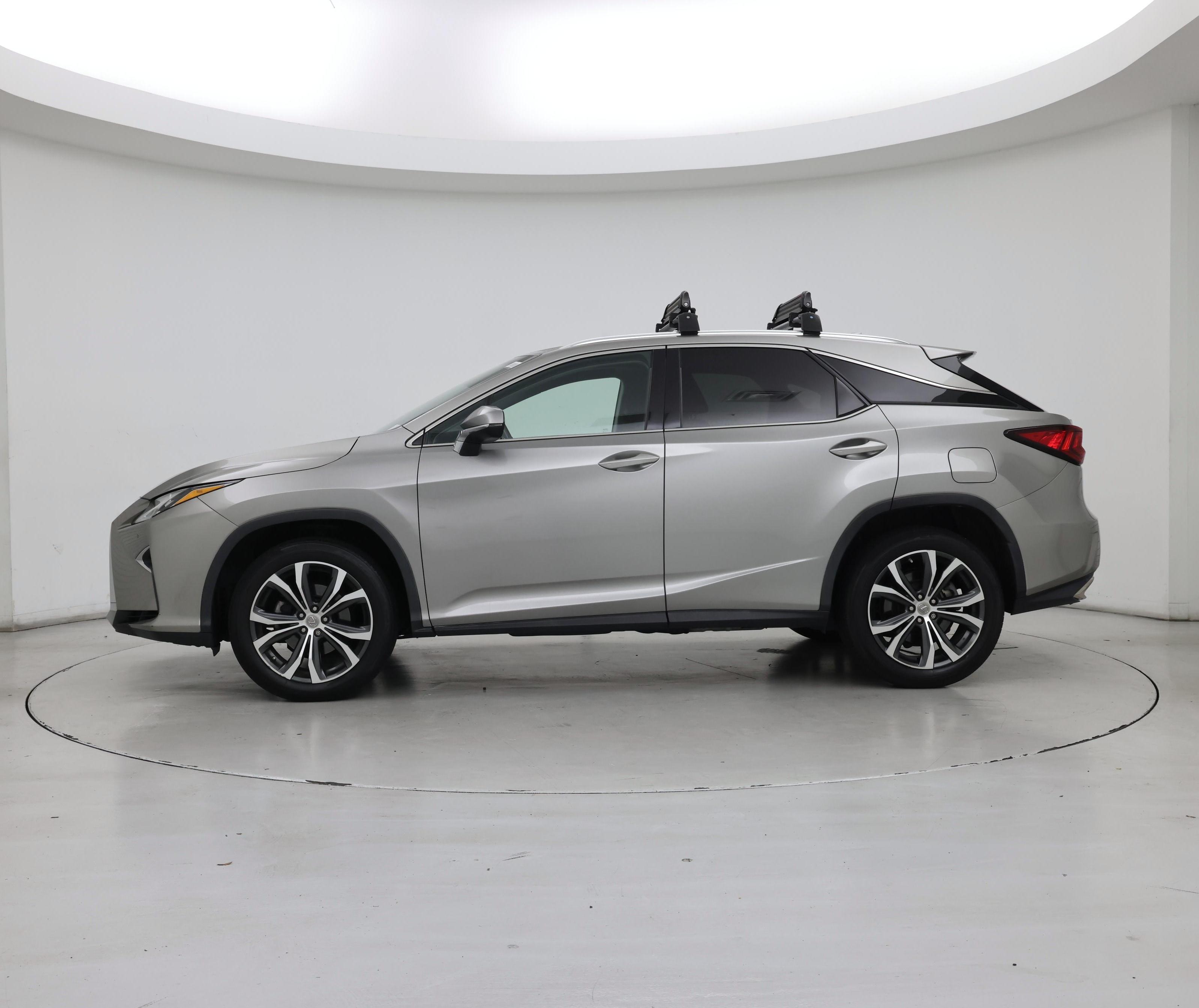 Thumbnail: 2017 Lexus RX - 3