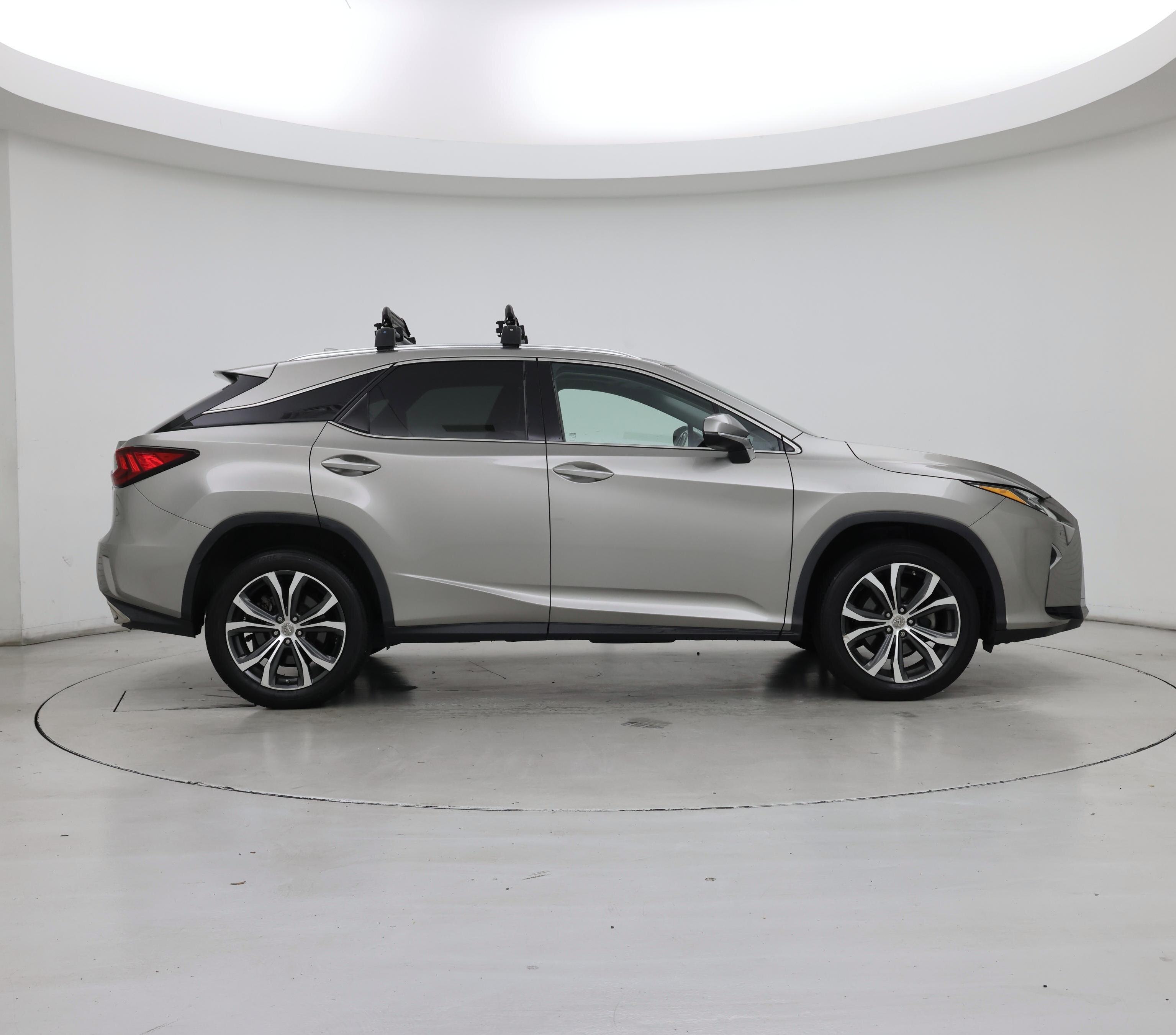 Thumbnail: 2017 Lexus RX - 7