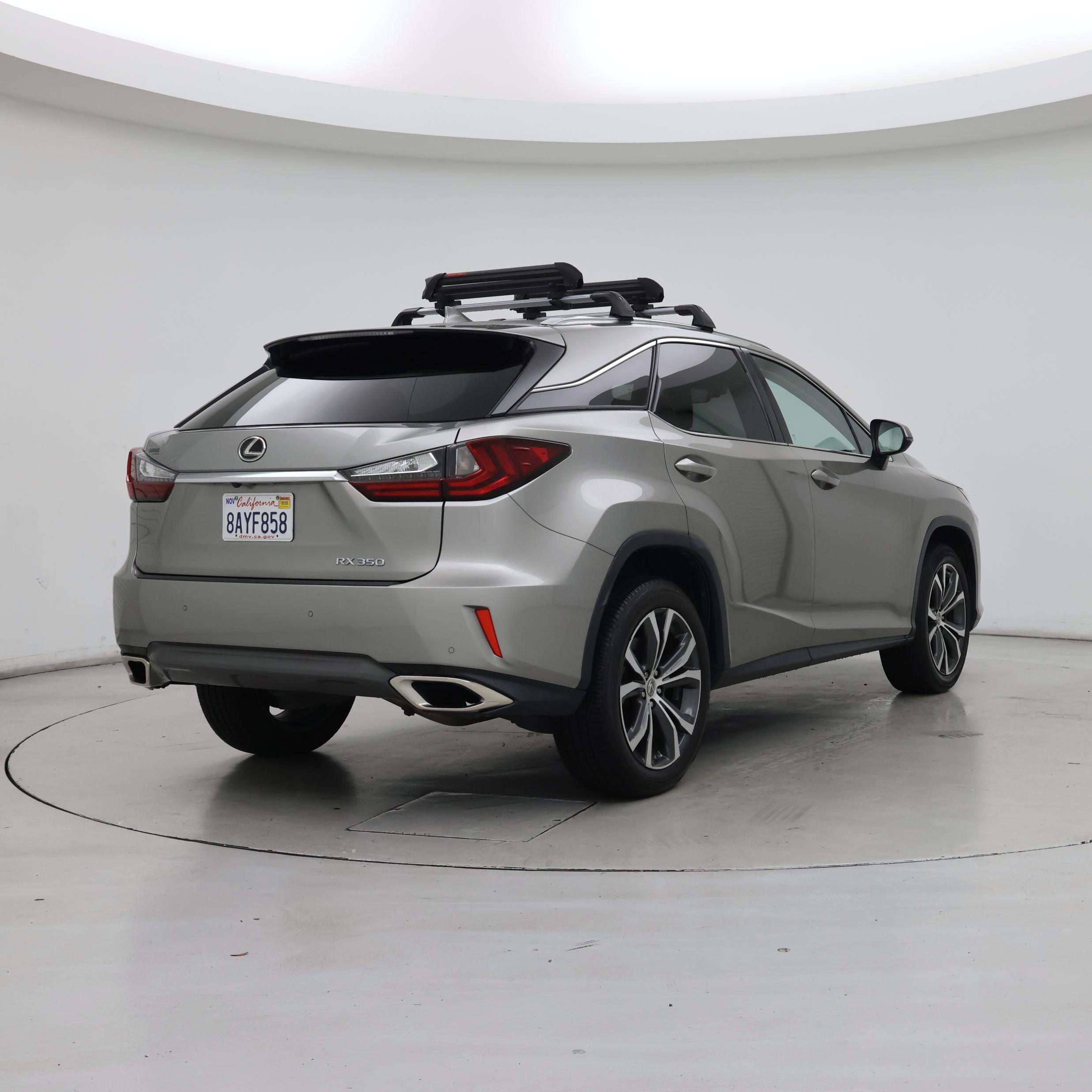 Thumbnail: 2017 Lexus RX - 8