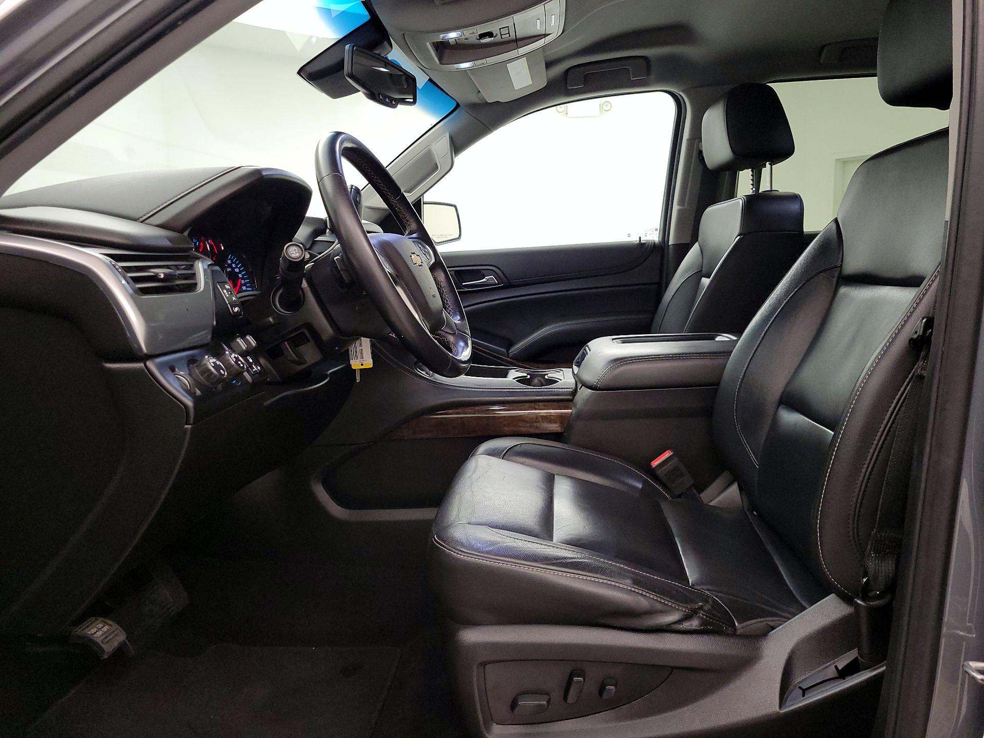 Thumbnail: 2018 Chevrolet Tahoe - 11