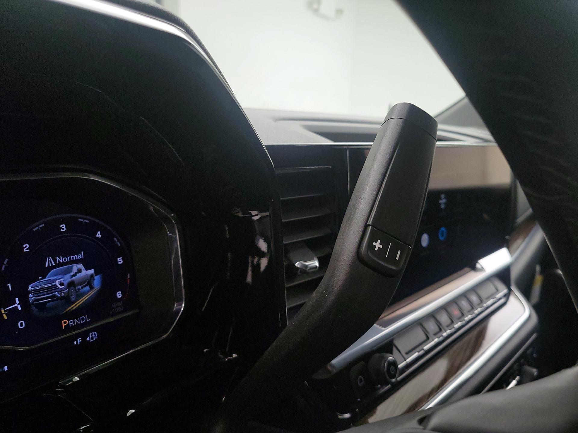 Thumbnail: 2024 Chevrolet Silverado 2500 - 18