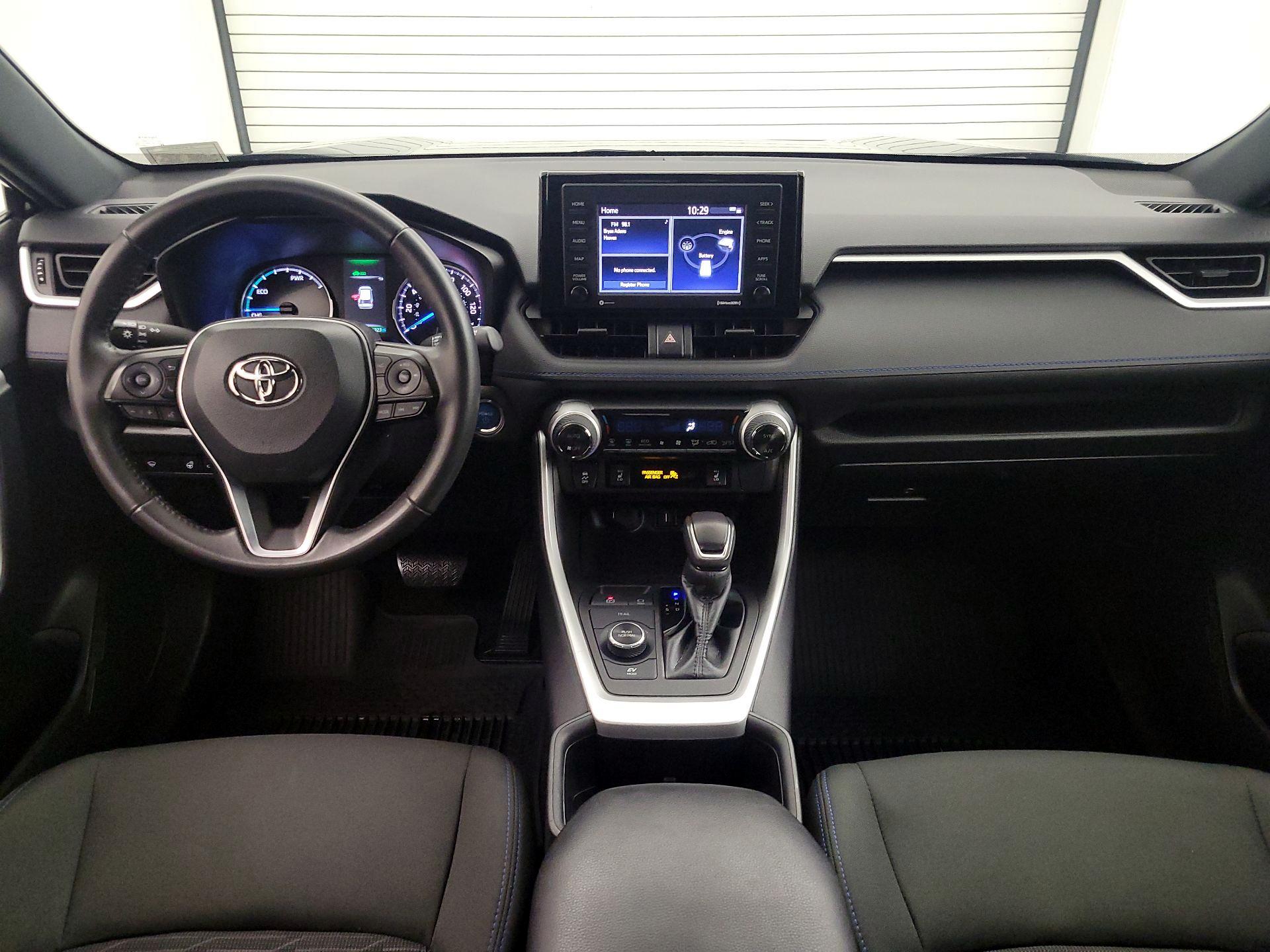 Thumbnail: 2022 Toyota RAV4 - 9