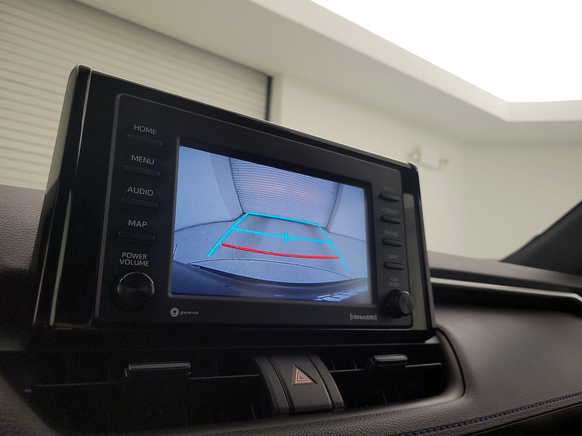 Thumbnail: 2022 Toyota RAV4 - 14