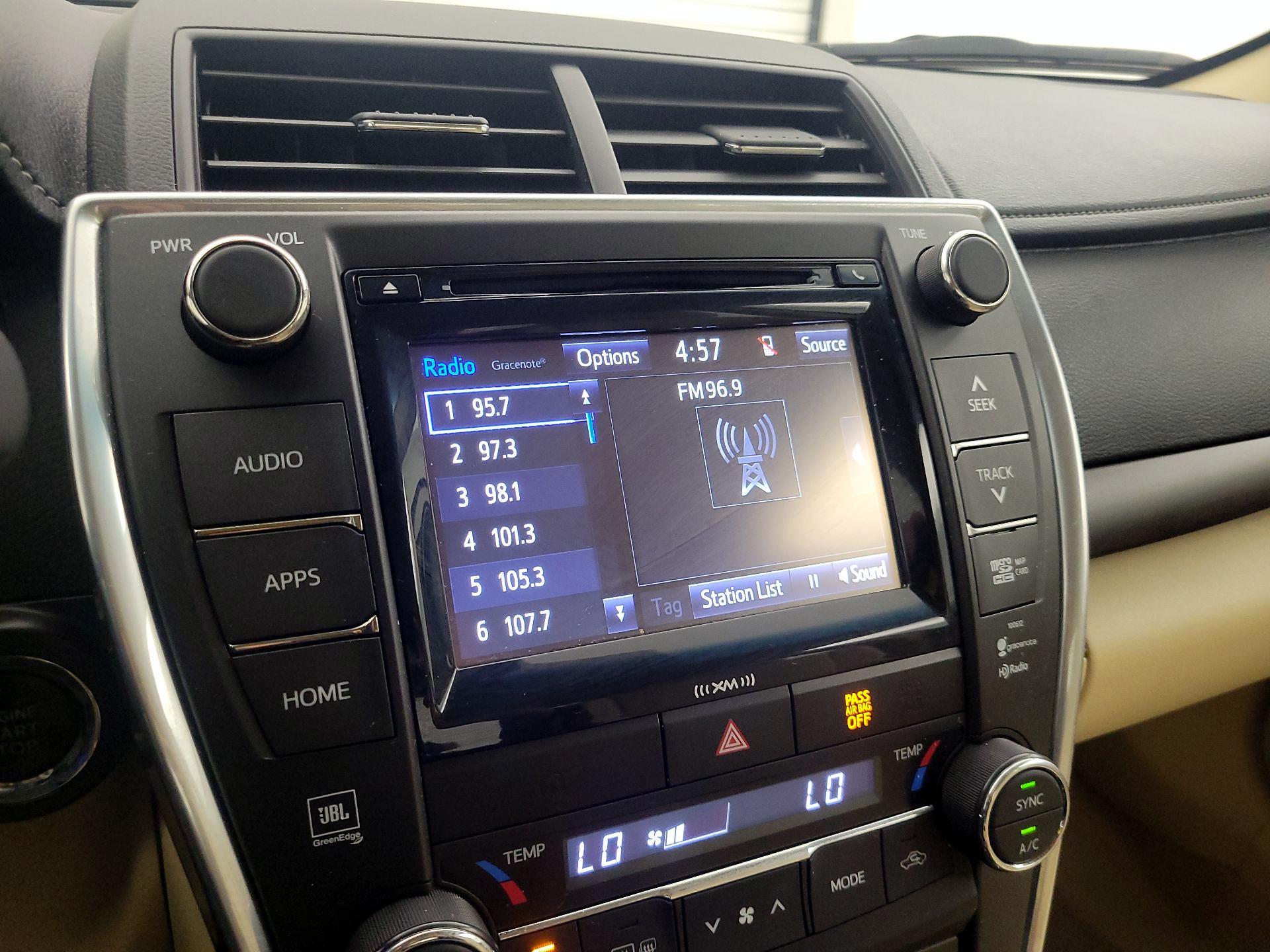 Thumbnail: 2017 Toyota Camry - 16