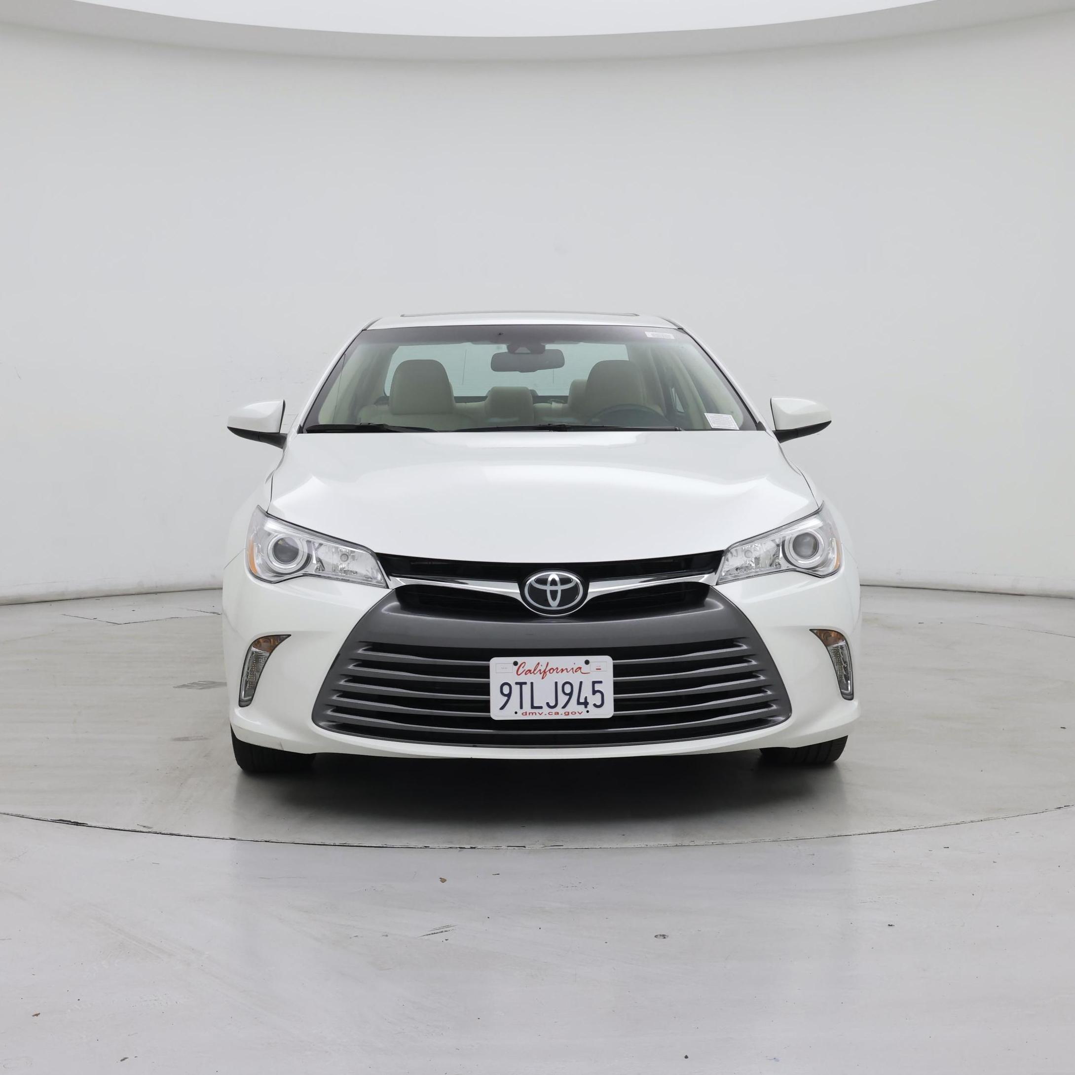 Thumbnail: 2017 Toyota Camry - 5