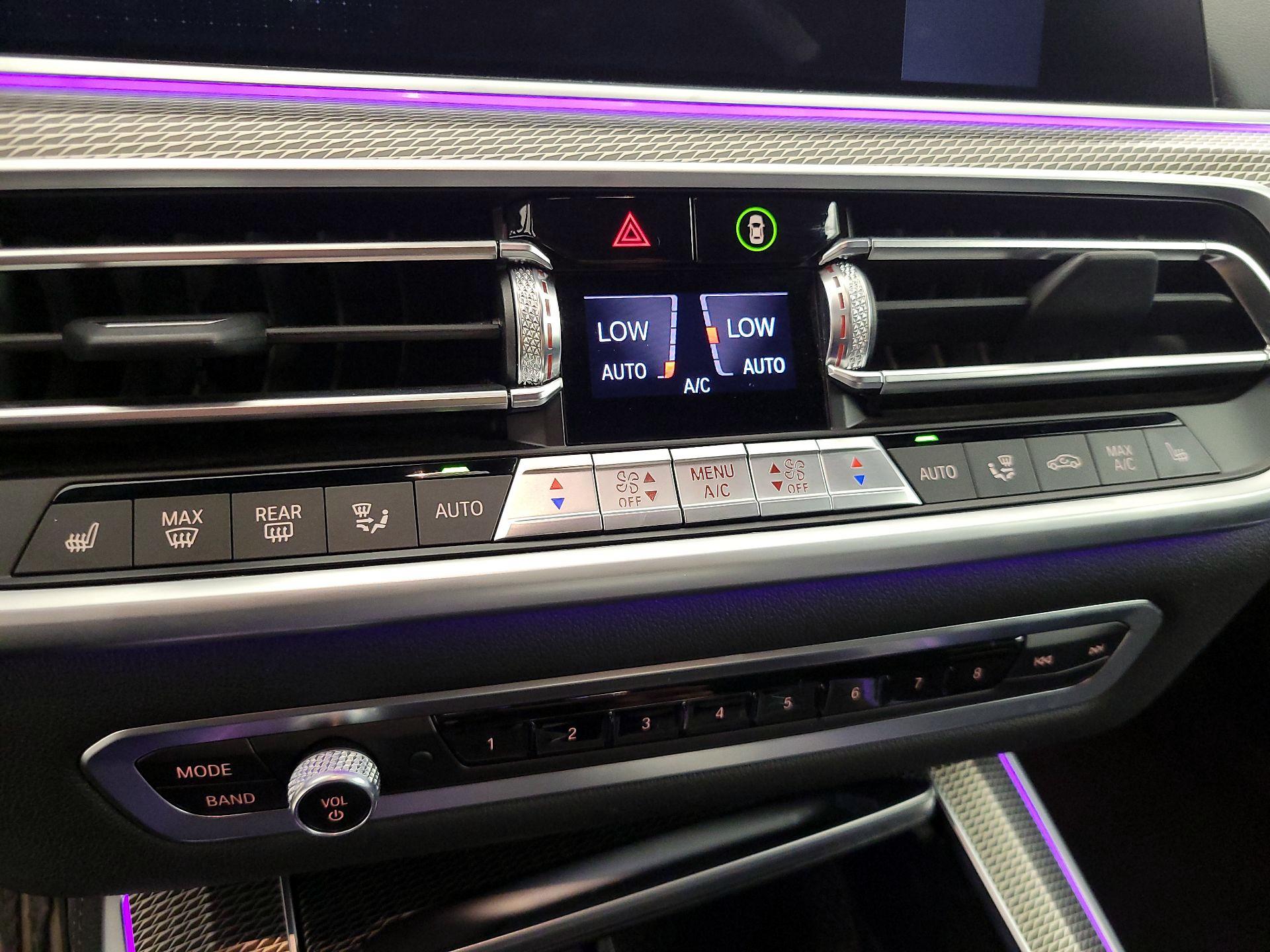 Thumbnail: 2022 BMW X5 - 17