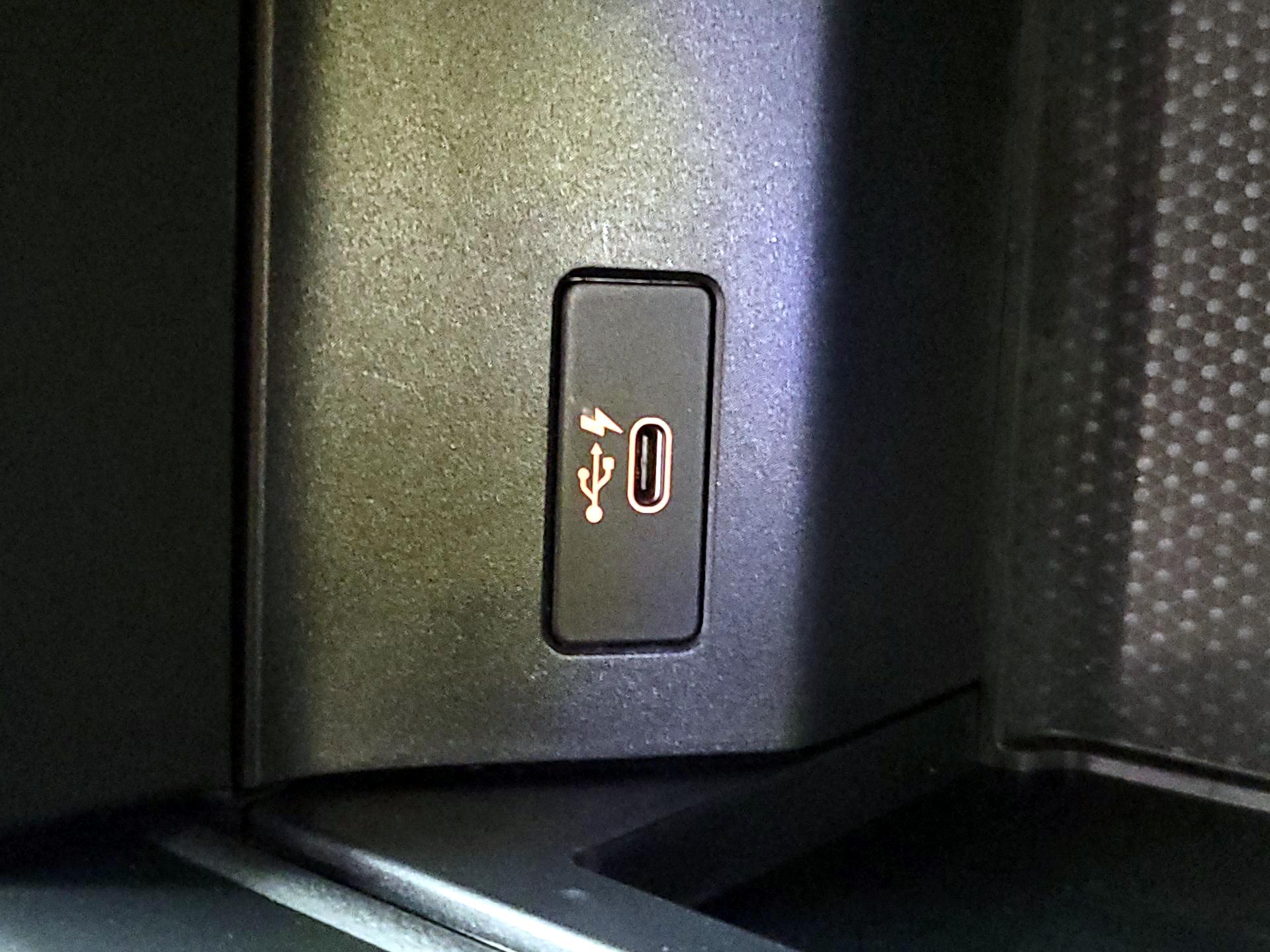 Thumbnail: 2022 BMW X5 - 19