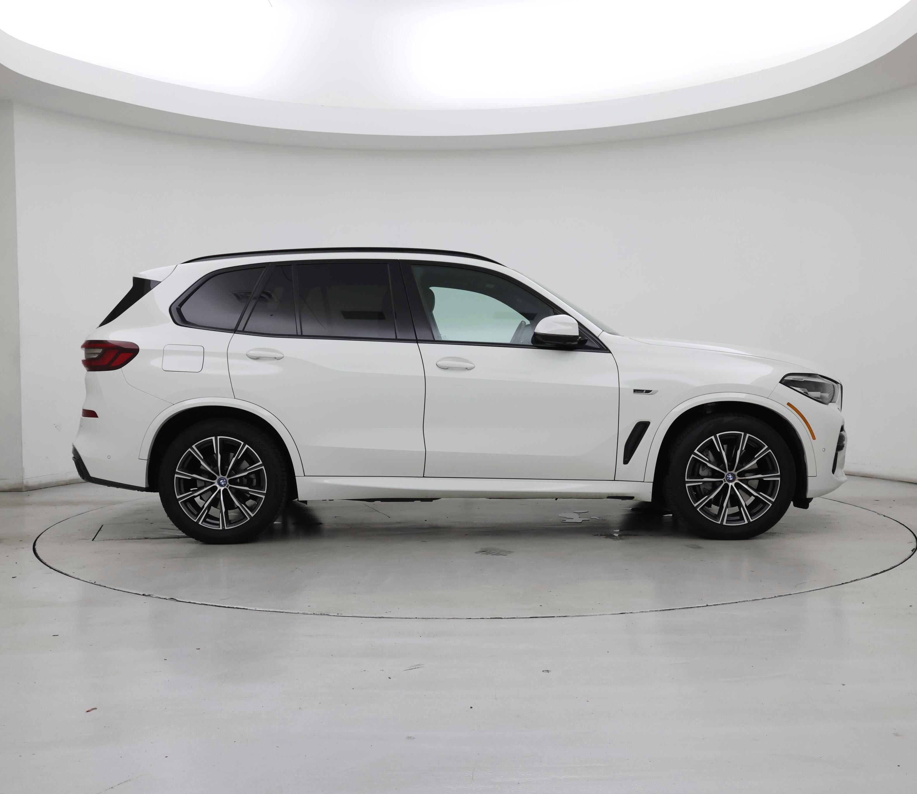 Thumbnail: 2022 BMW X5 - 7
