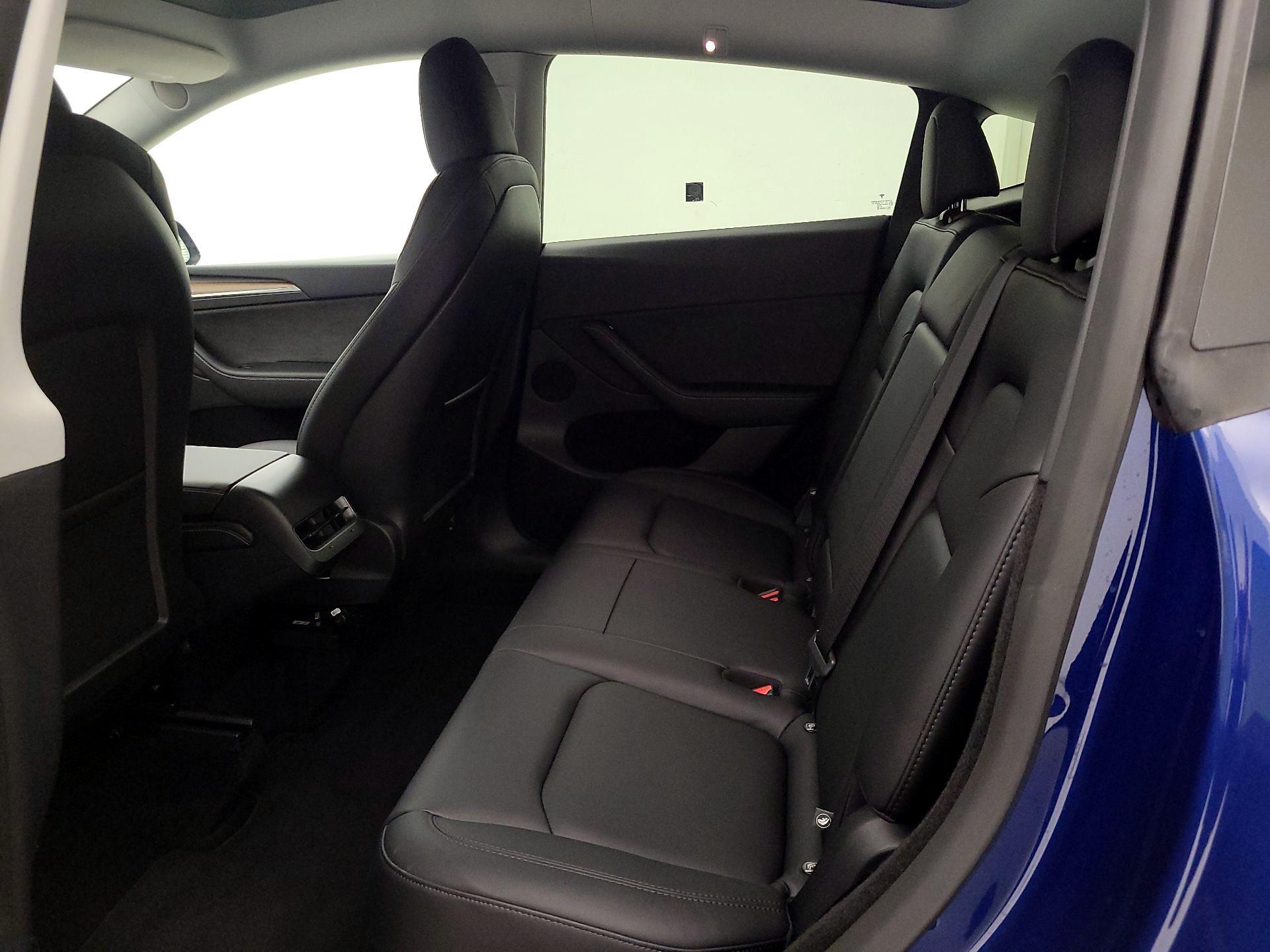 Thumbnail: 2025 Tesla Model Y - 18