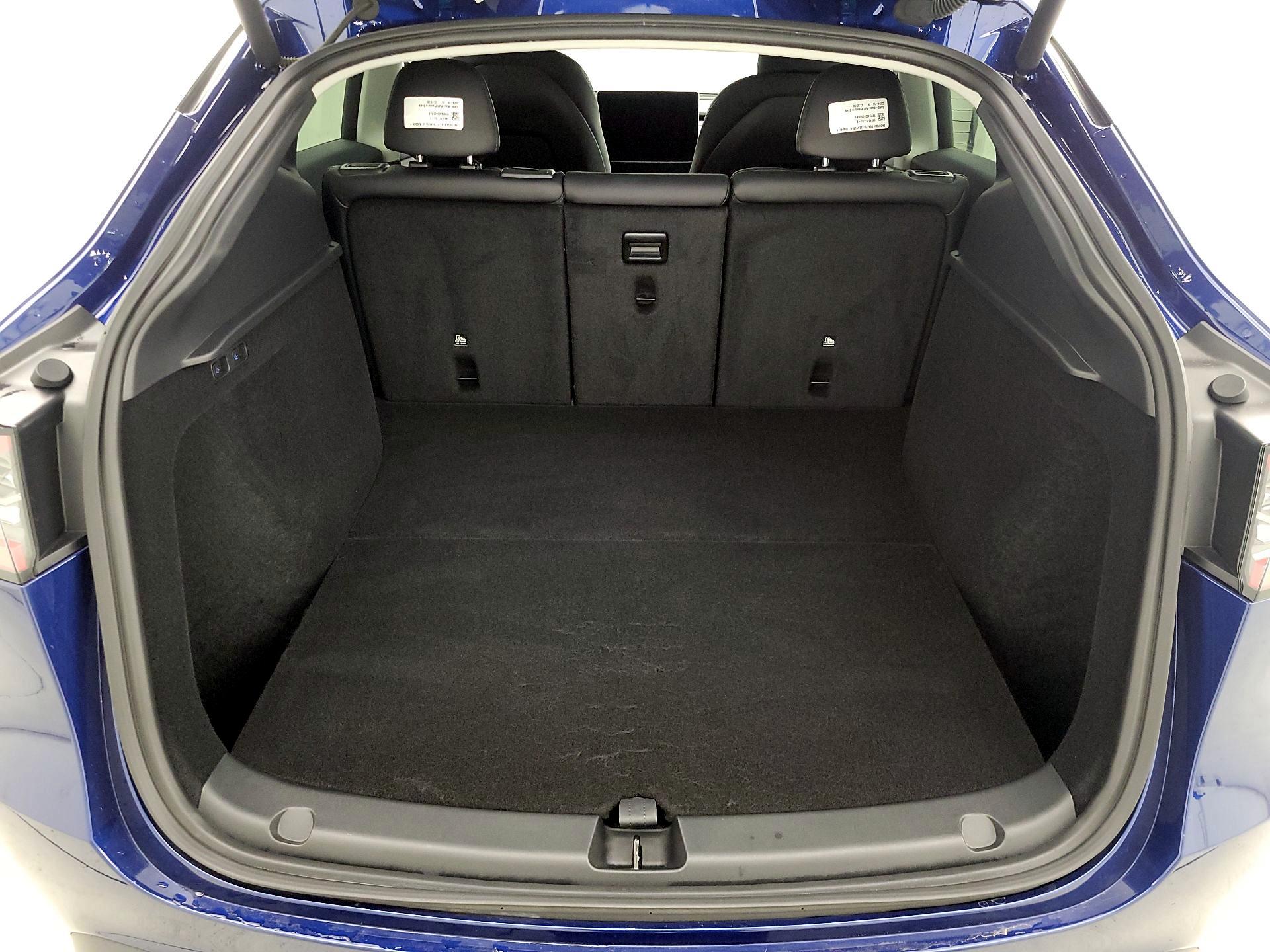 Thumbnail: 2025 Tesla Model Y - 19