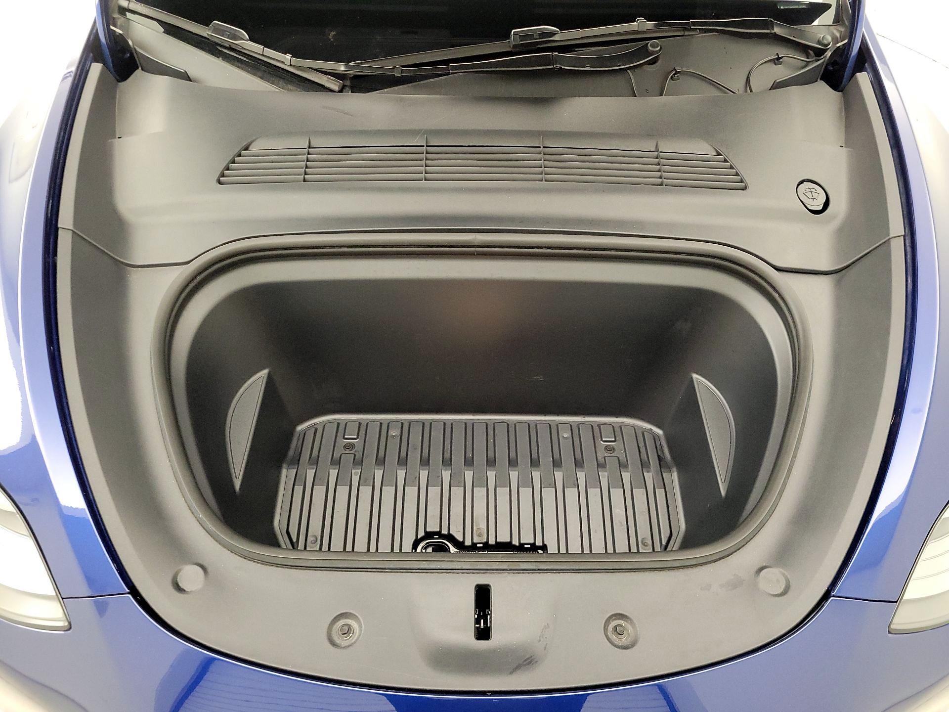 Thumbnail: 2025 Tesla Model Y - 20