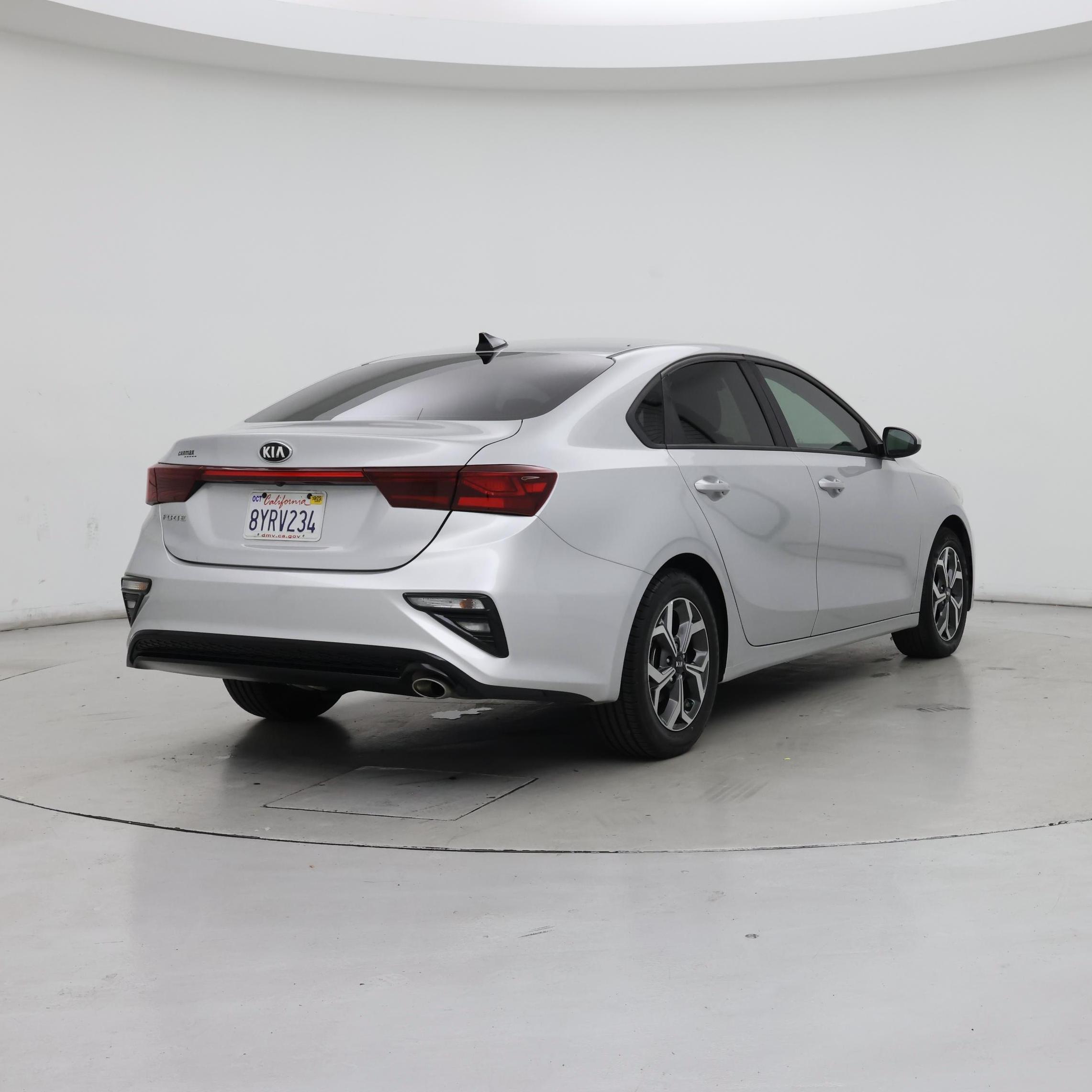 Thumbnail: 2021 Kia Forte - 8