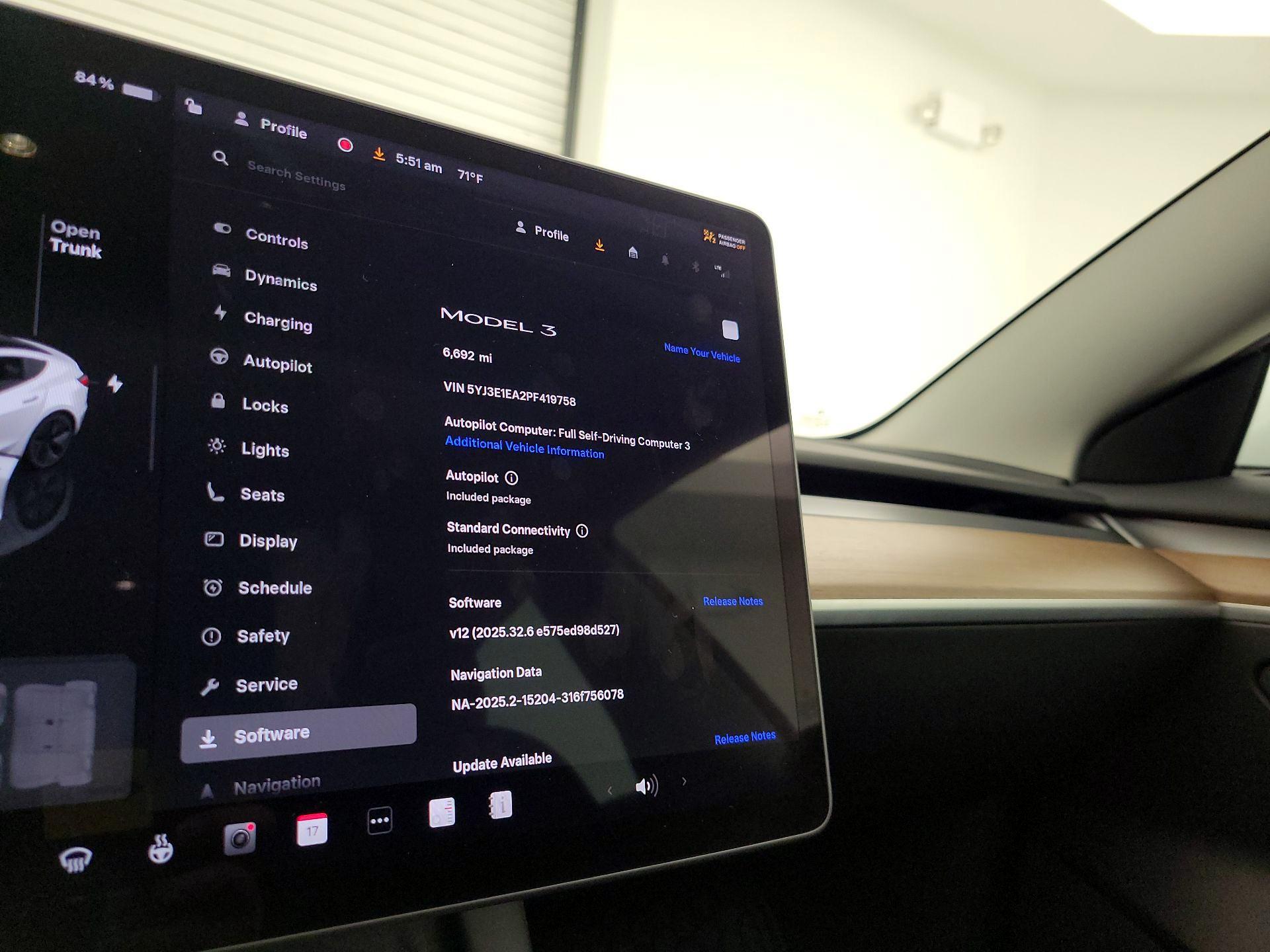 Thumbnail: 2023 Tesla Model 3 - 13