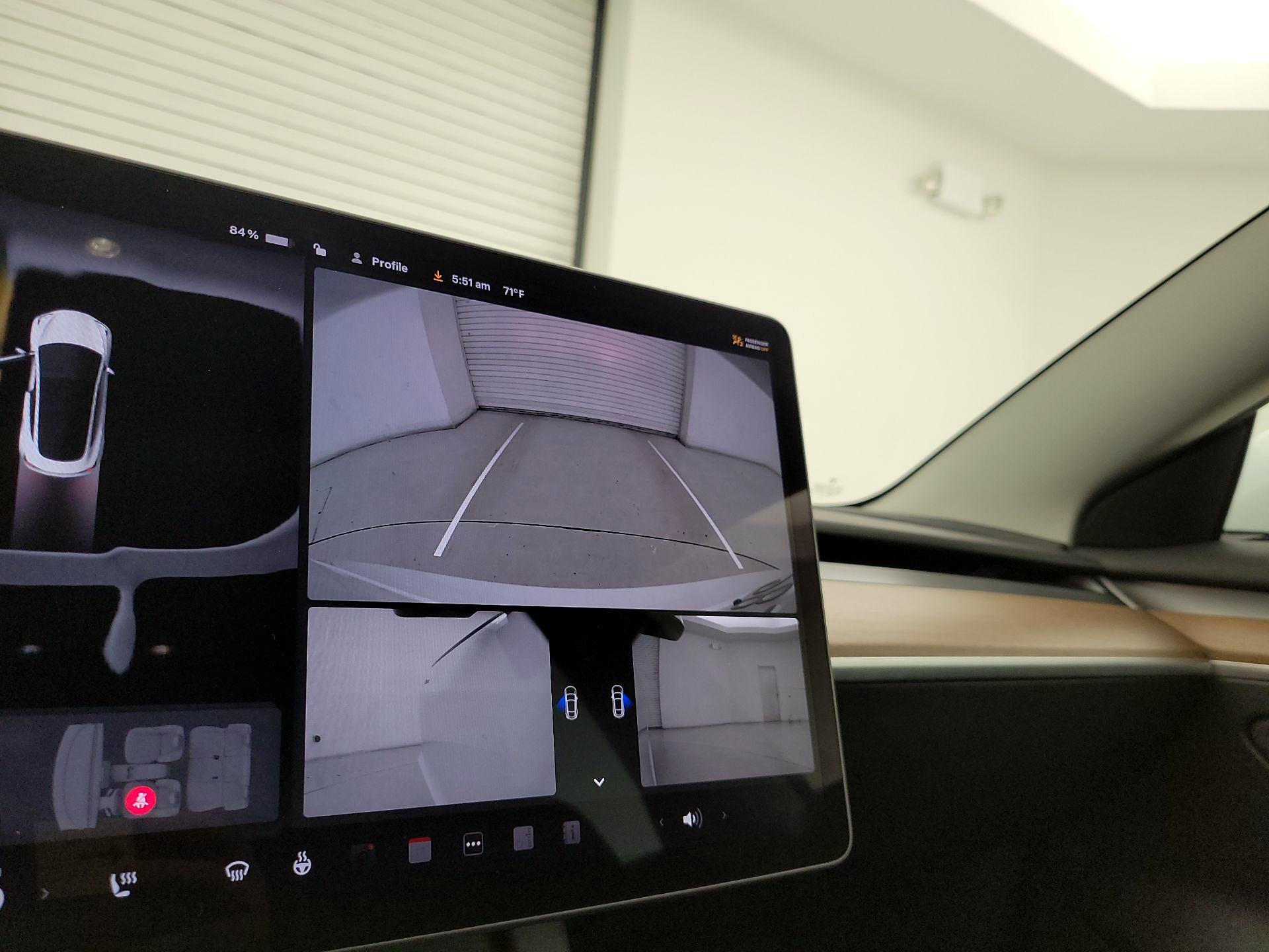 Thumbnail: 2023 Tesla Model 3 - 14