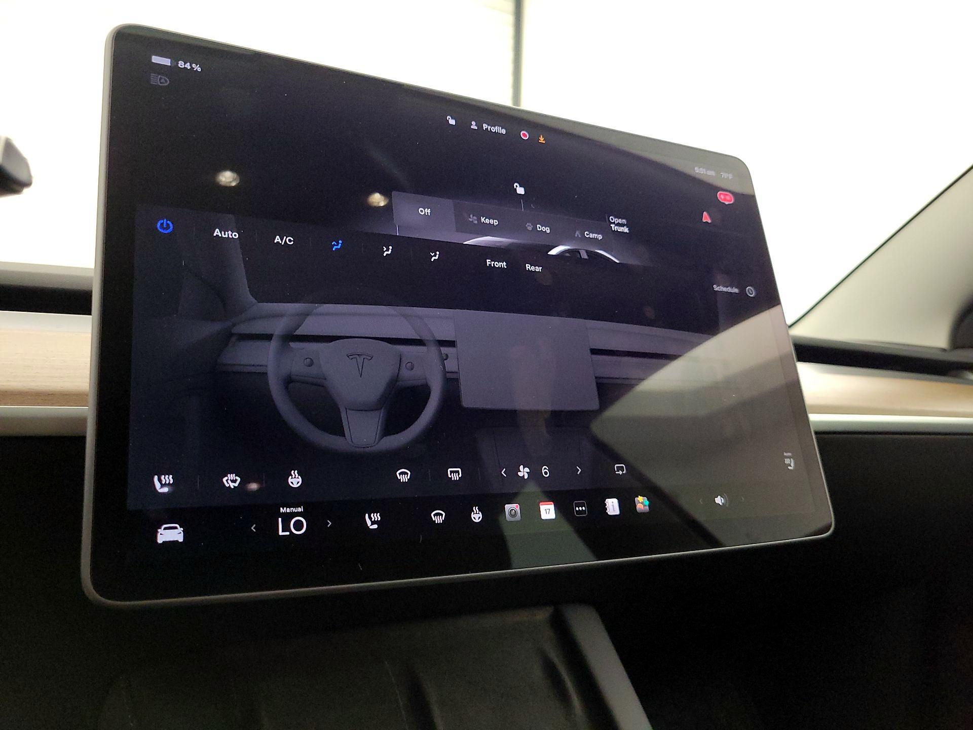 Thumbnail: 2023 Tesla Model 3 - 16