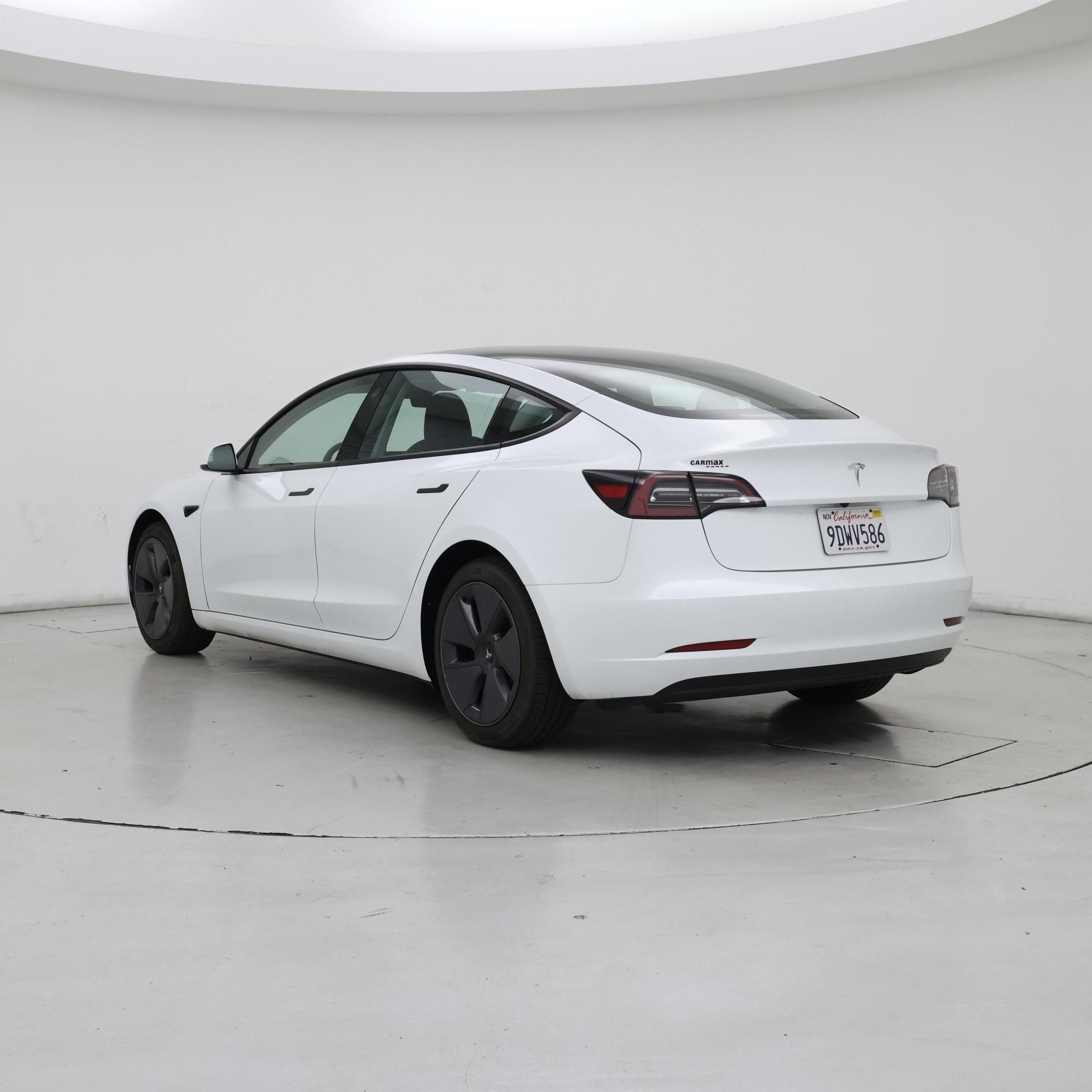 Thumbnail: 2023 Tesla Model 3 - 2