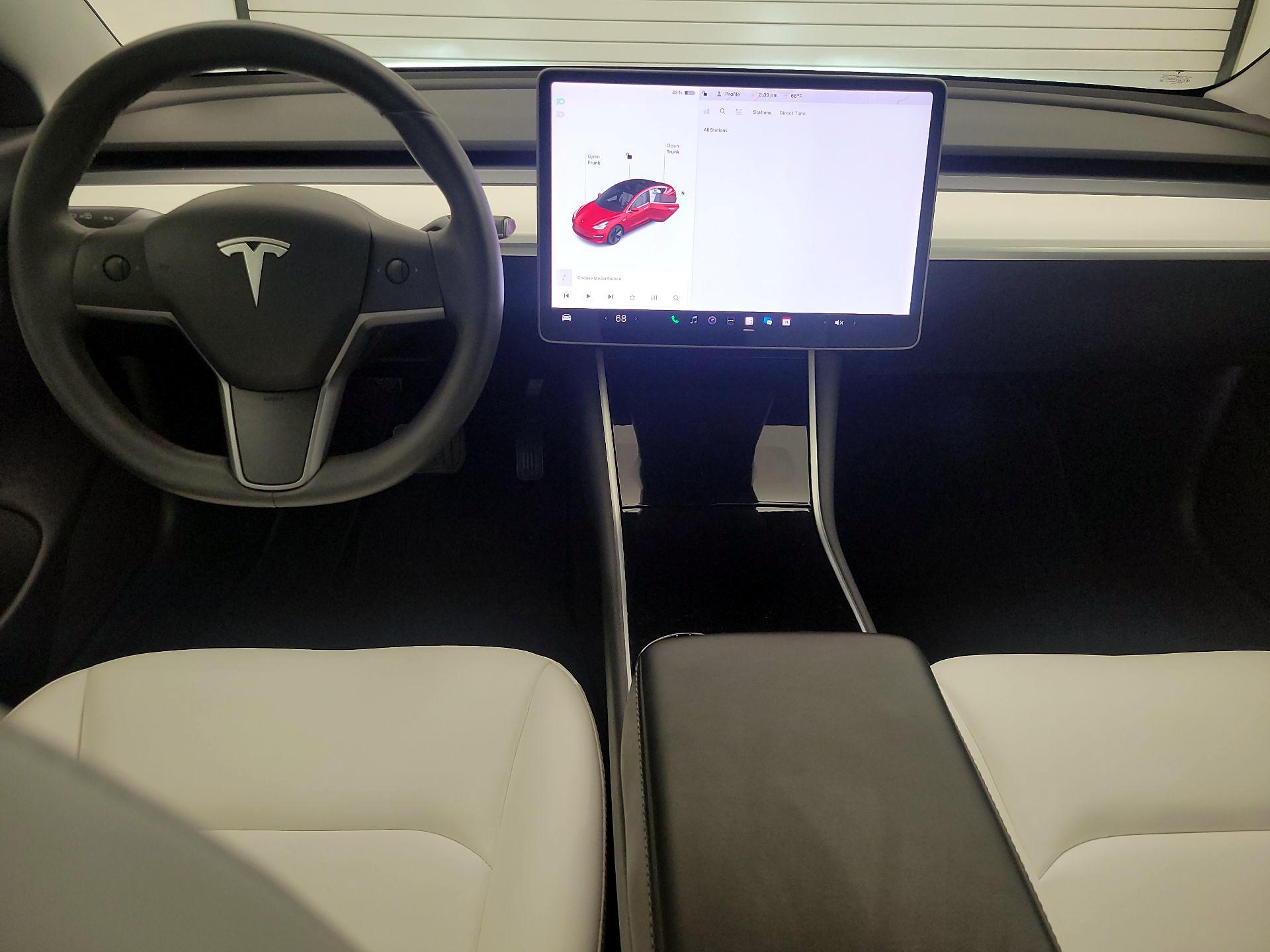 Thumbnail: 2020 Tesla Model 3 - 9