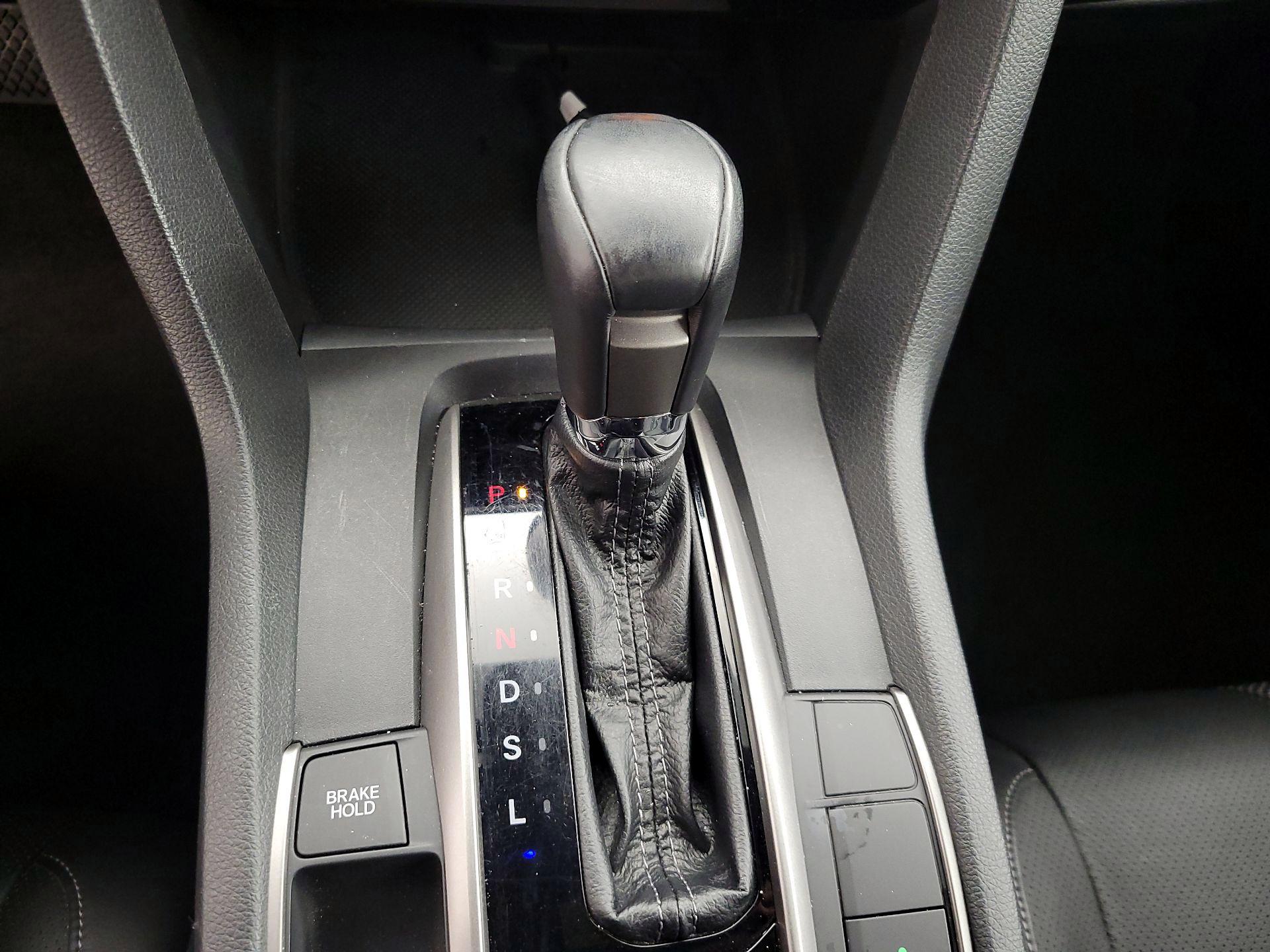 Thumbnail: 2020 Honda Civic - 17