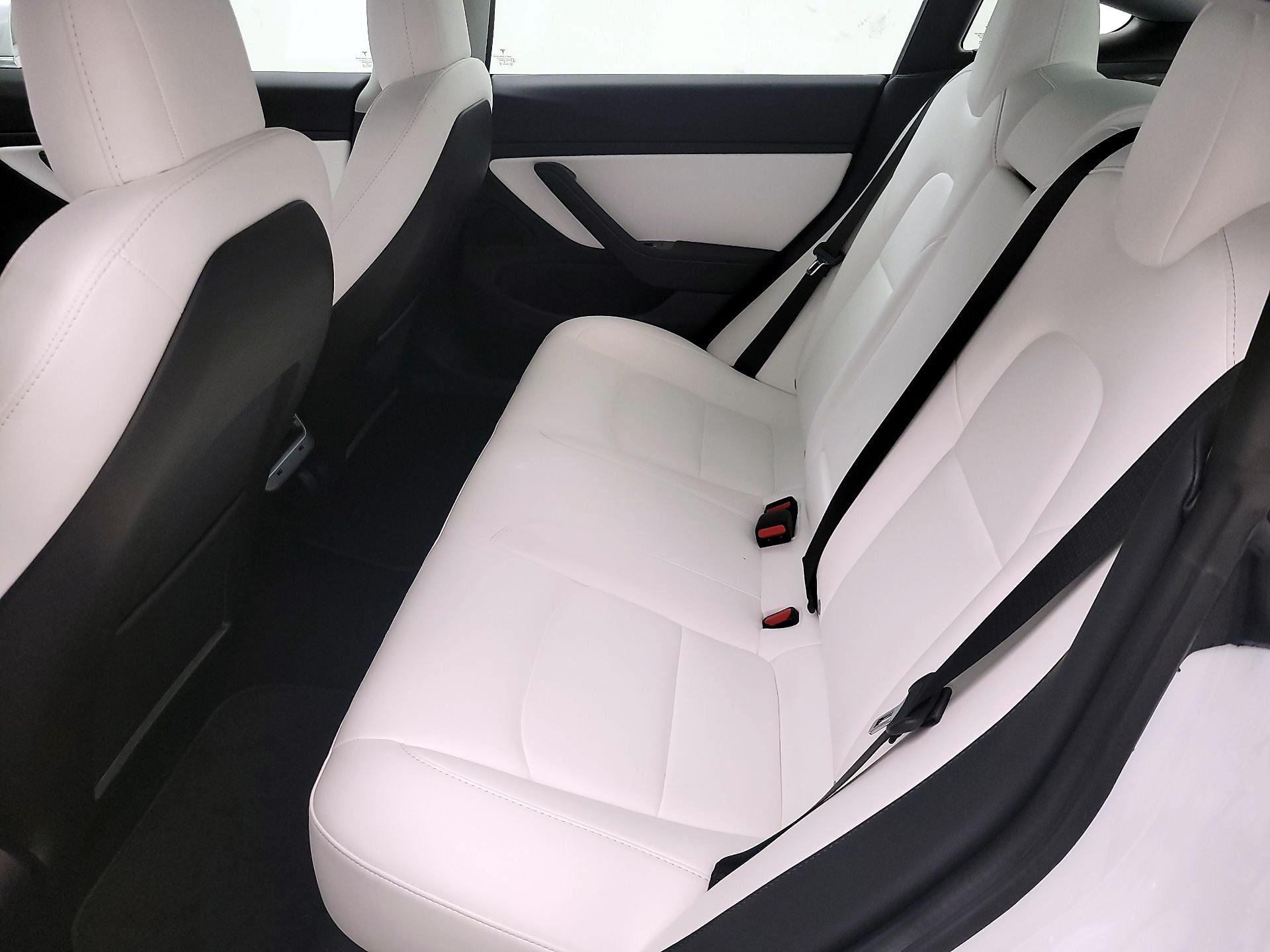 Thumbnail: 2020 Tesla Model 3 - 19