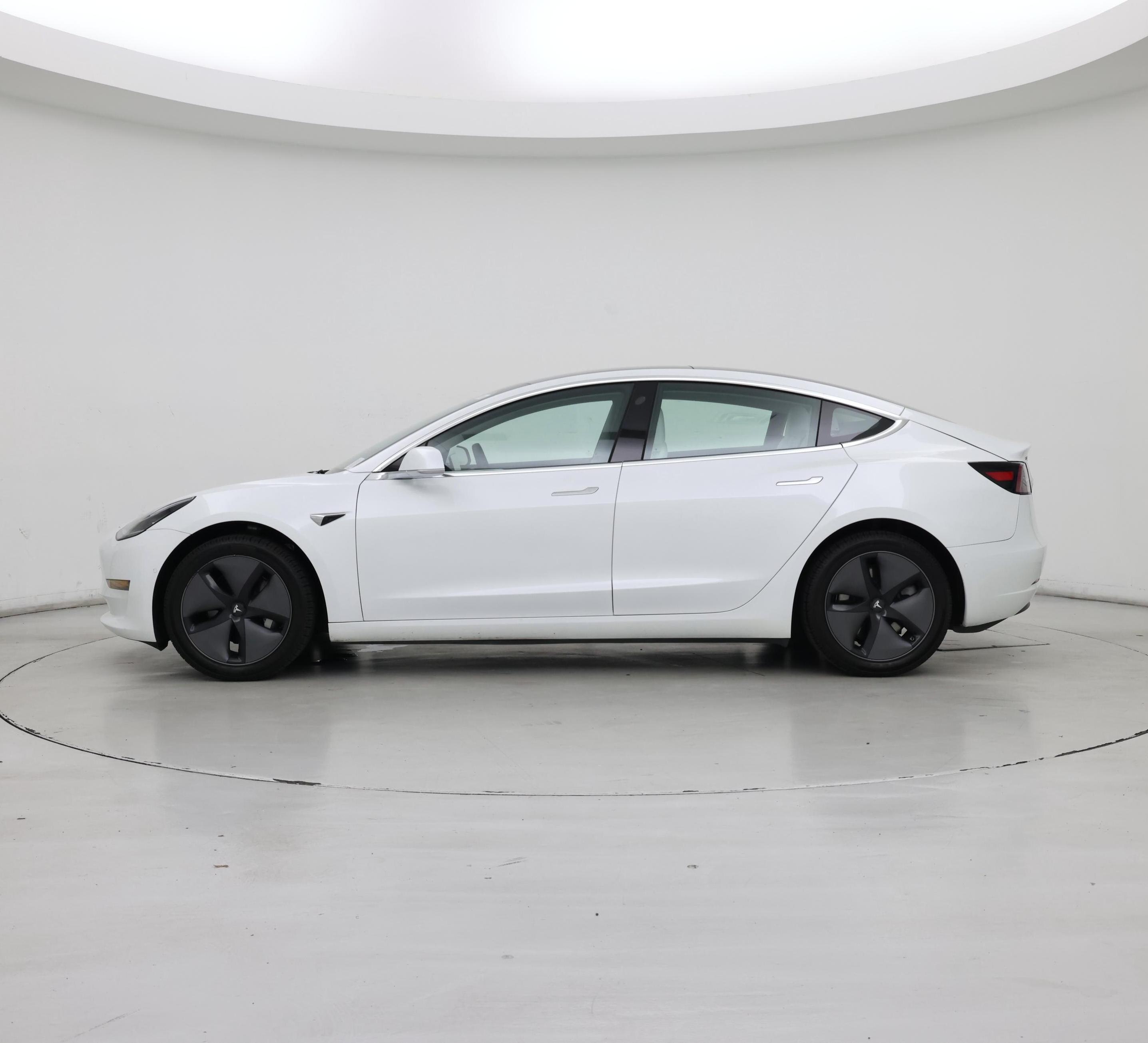 Thumbnail: 2020 Tesla Model 3 - 3