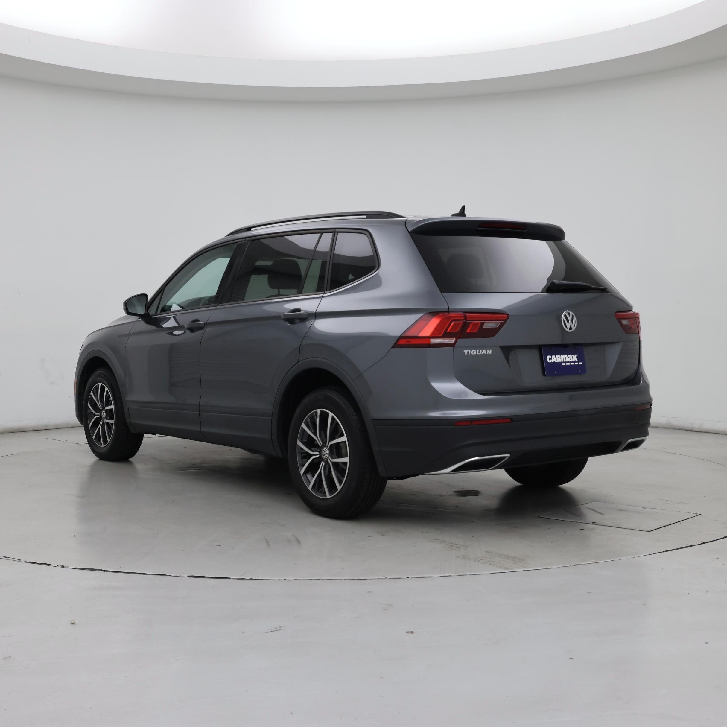 Thumbnail: 2021 Volkswagen Tiguan - 2