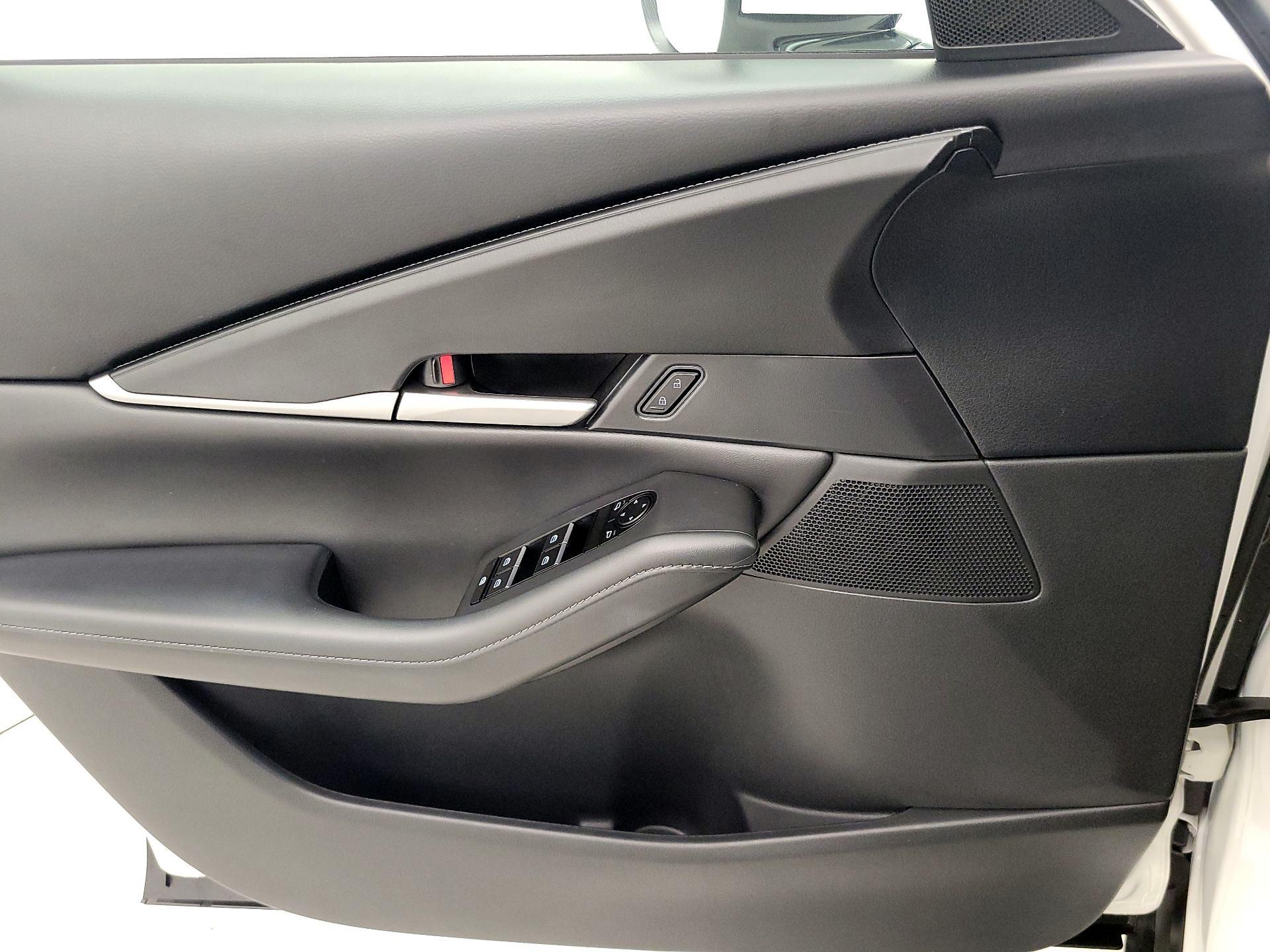 Thumbnail: 2022 Mazda CX-30 - 12