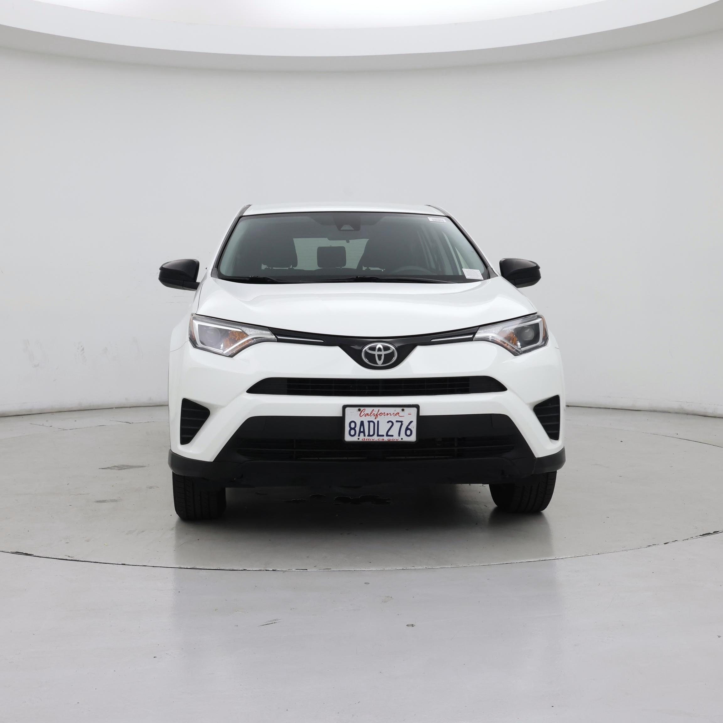 Thumbnail: 2017 Toyota RAV4 - 5
