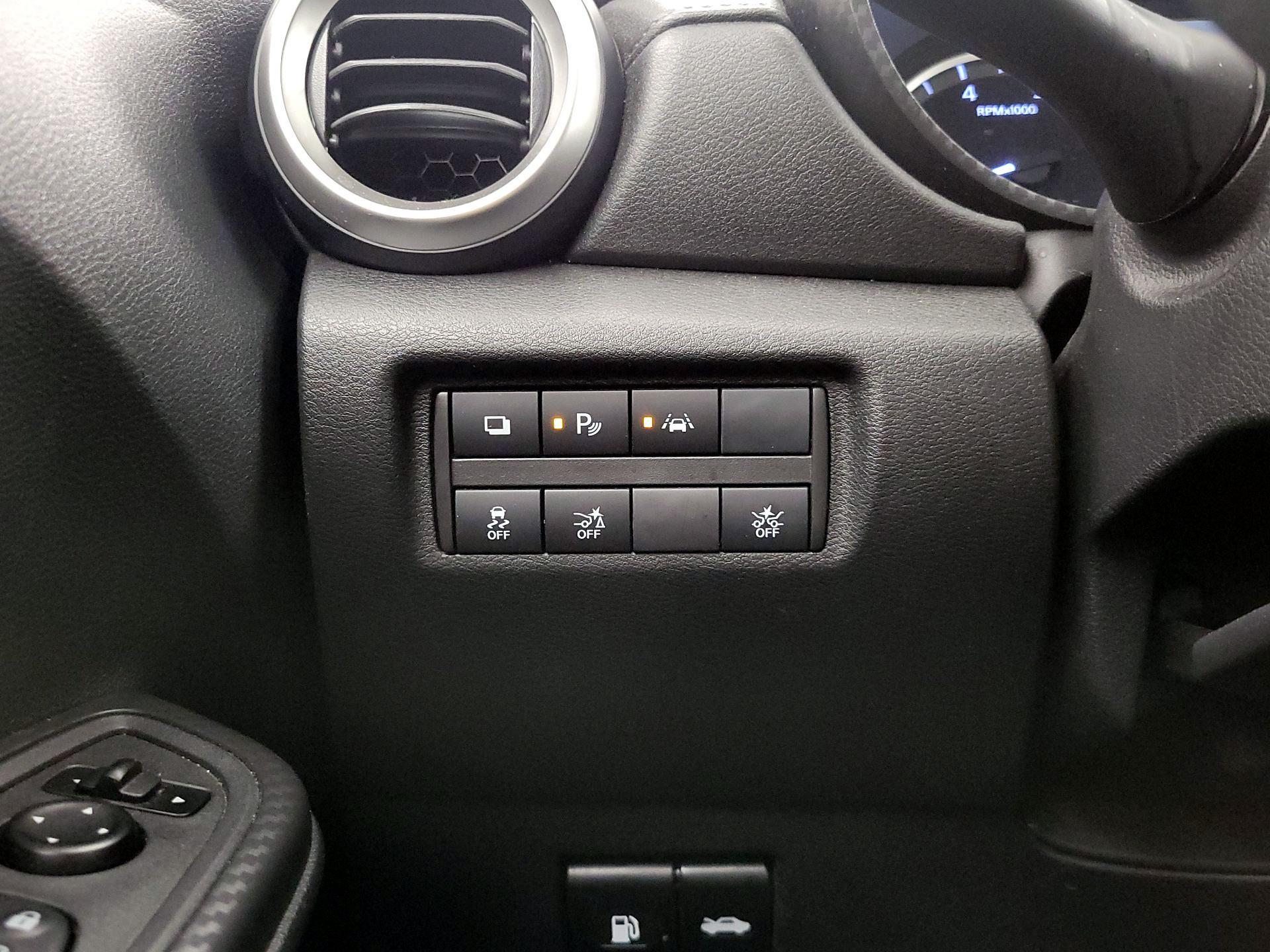 Thumbnail: 2020 Nissan Versa - 13