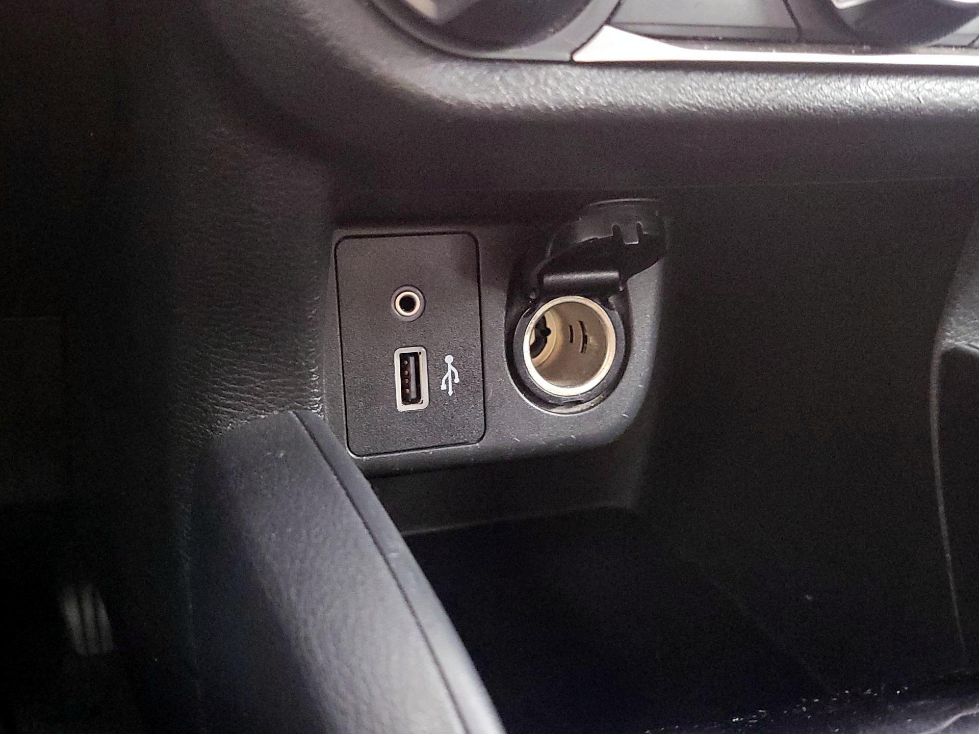 Thumbnail: 2020 Nissan Versa - 18
