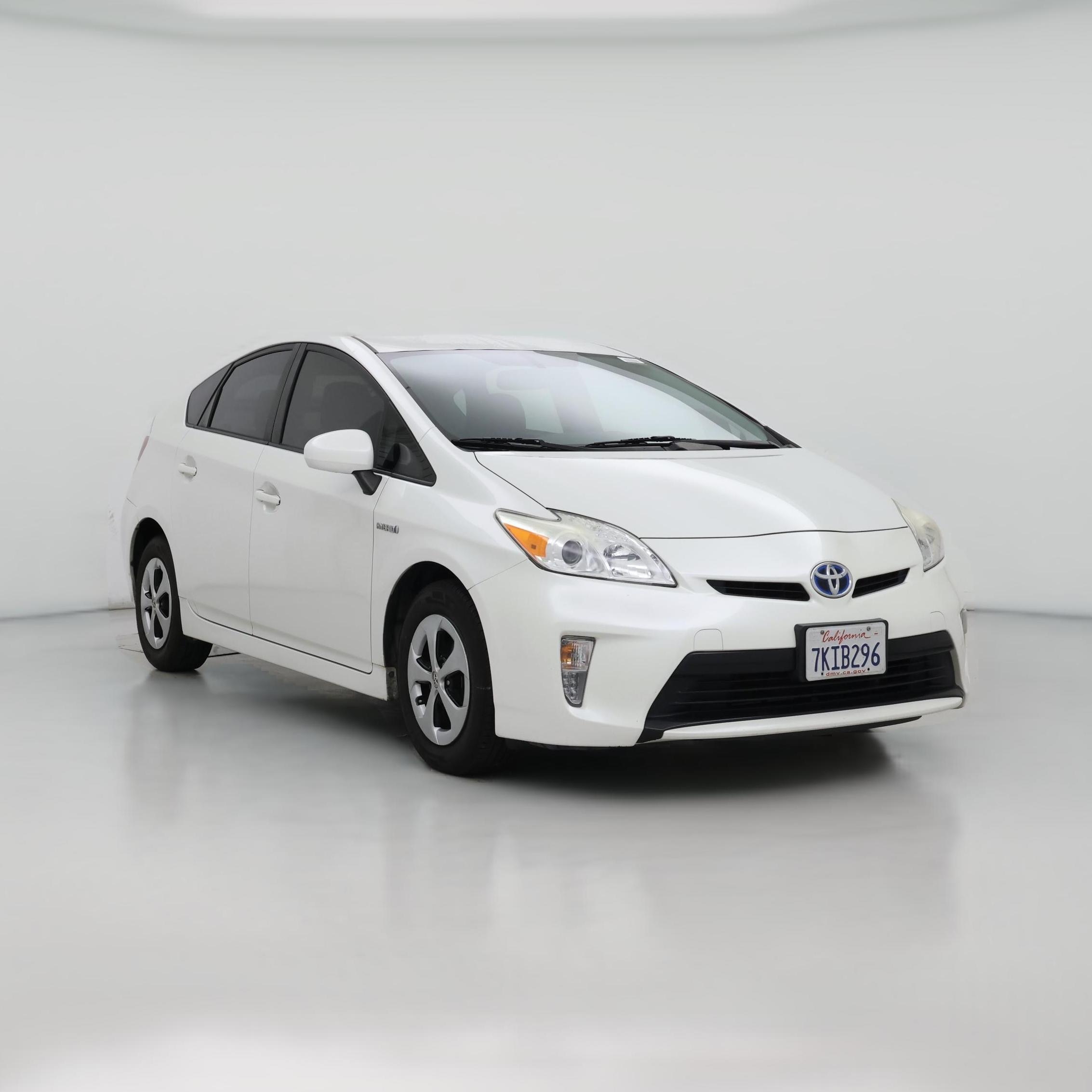 Thumbnail: 2015 Toyota Prius - 1