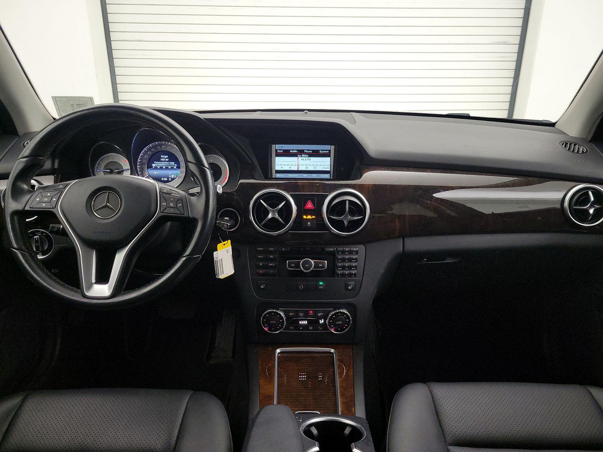 Thumbnail: 2015 Mercedes-Benz GLK - 9
