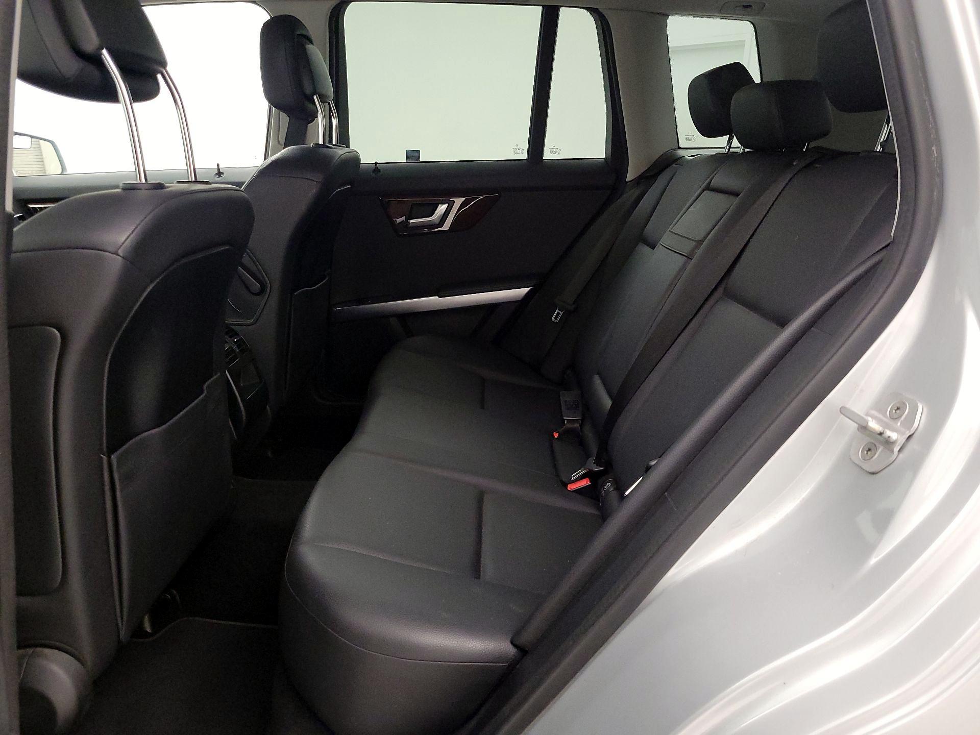 Thumbnail: 2015 Mercedes-Benz GLK - 19