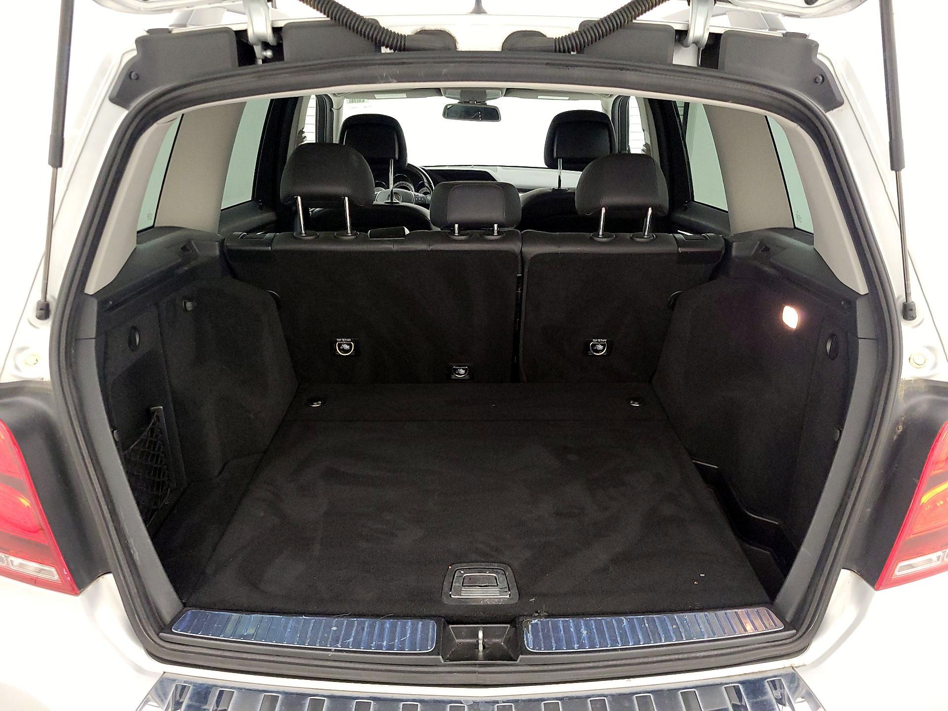 Thumbnail: 2015 Mercedes-Benz GLK - 20