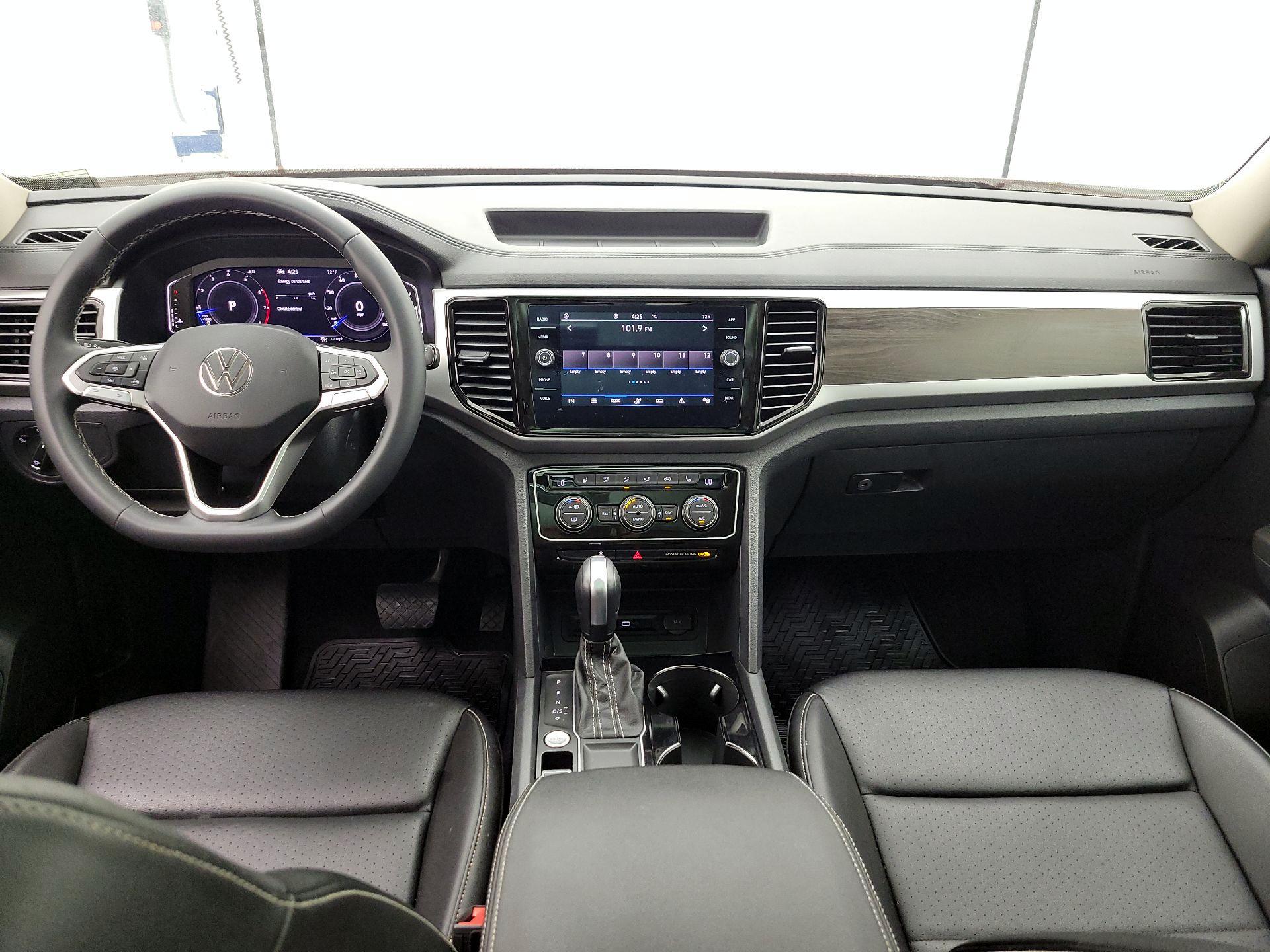 Thumbnail: 2022 Volkswagen Atlas - 9