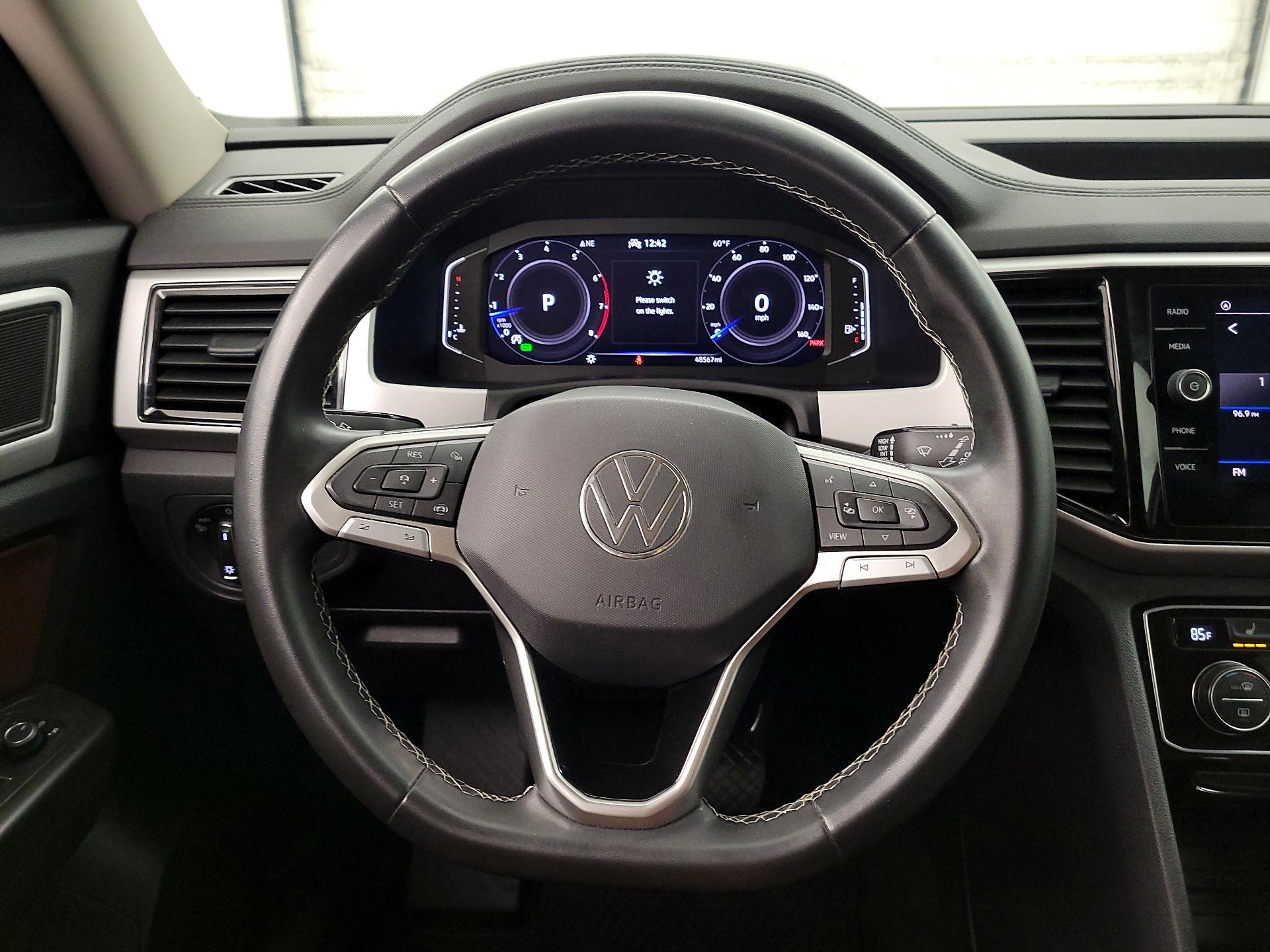 Thumbnail: 2022 Volkswagen Atlas - 10