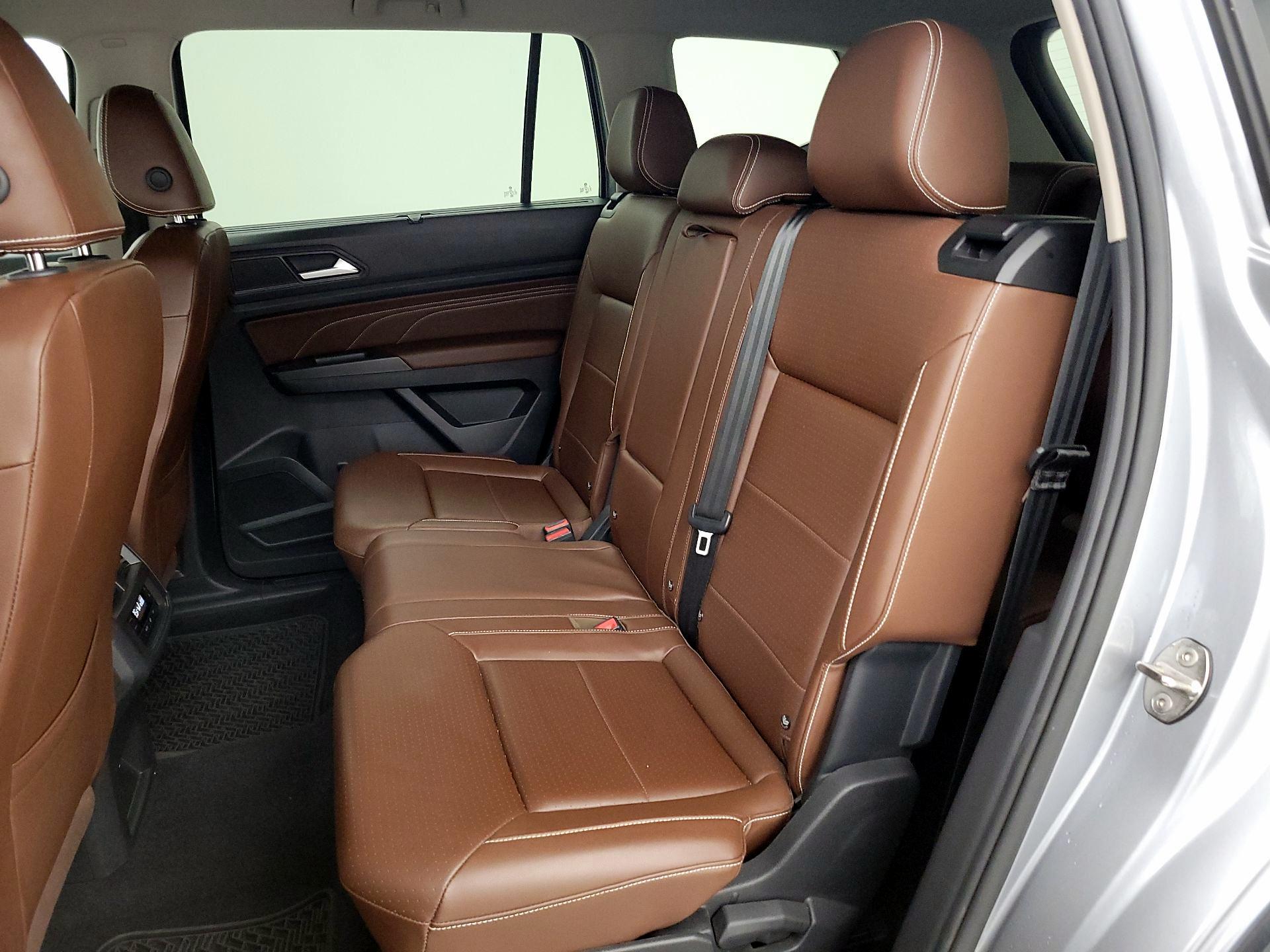 Thumbnail: 2022 Volkswagen Atlas - 18