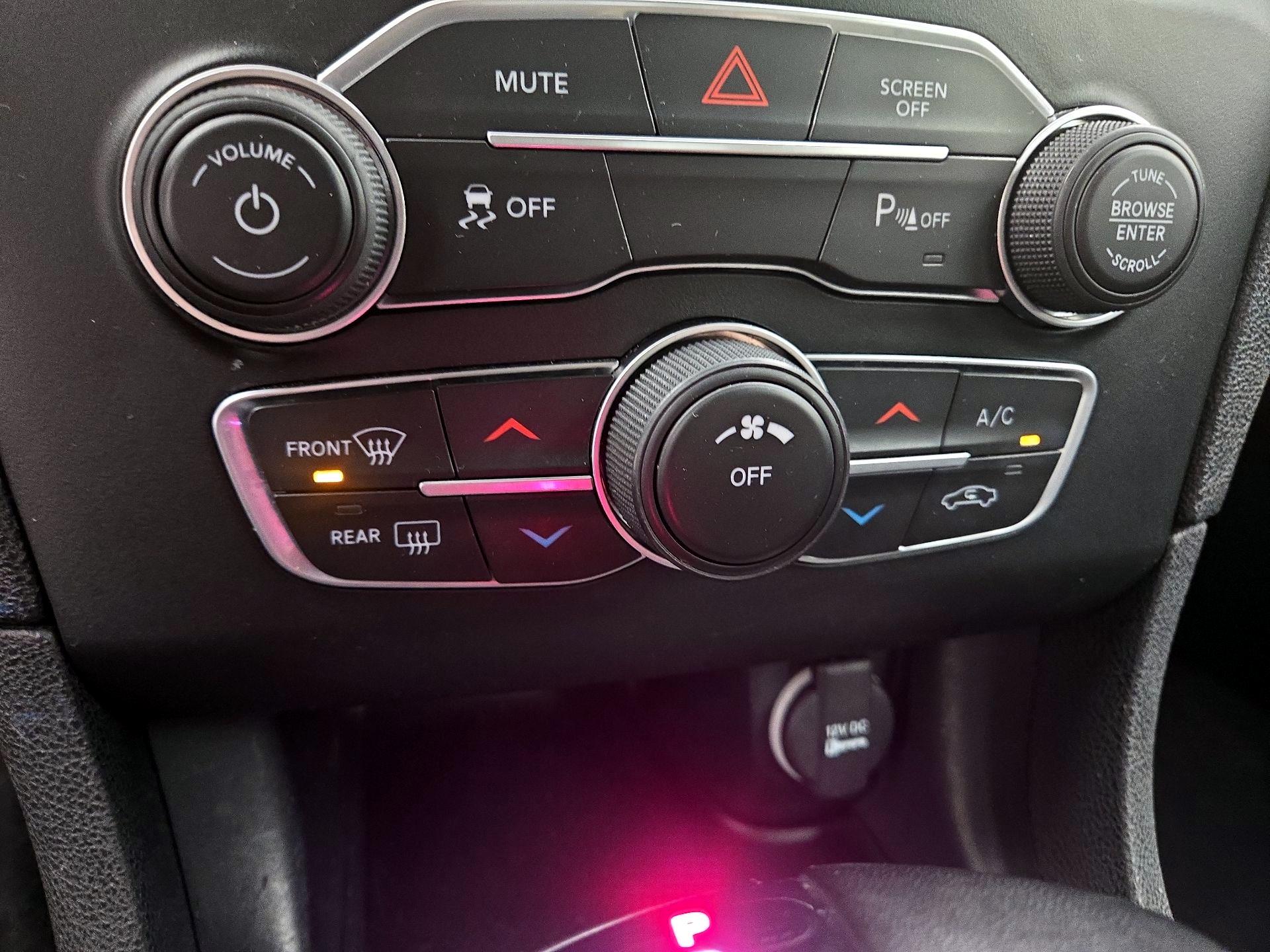 Thumbnail: 2023 Dodge Charger - 16