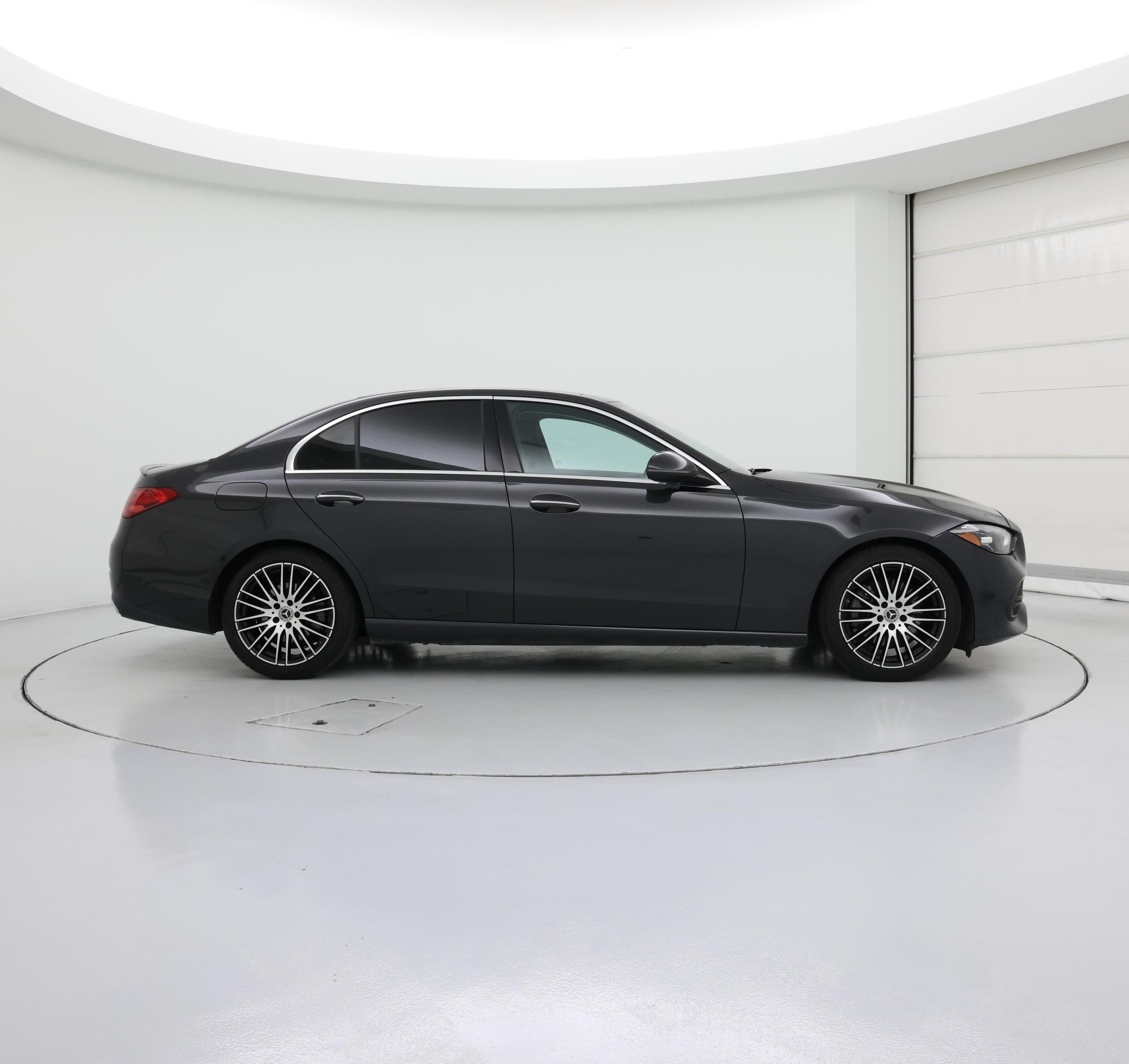 Thumbnail: 2022 Mercedes-Benz C-Class - 7