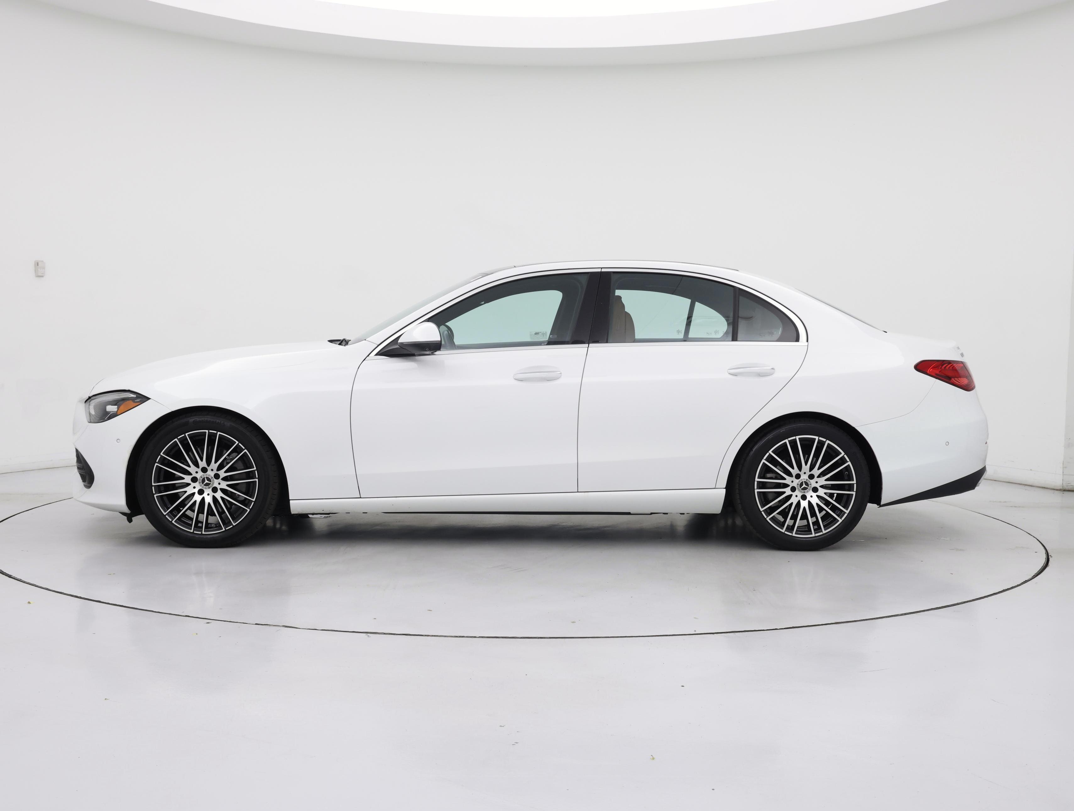 Thumbnail: 2022 Mercedes-Benz C-Class - 3